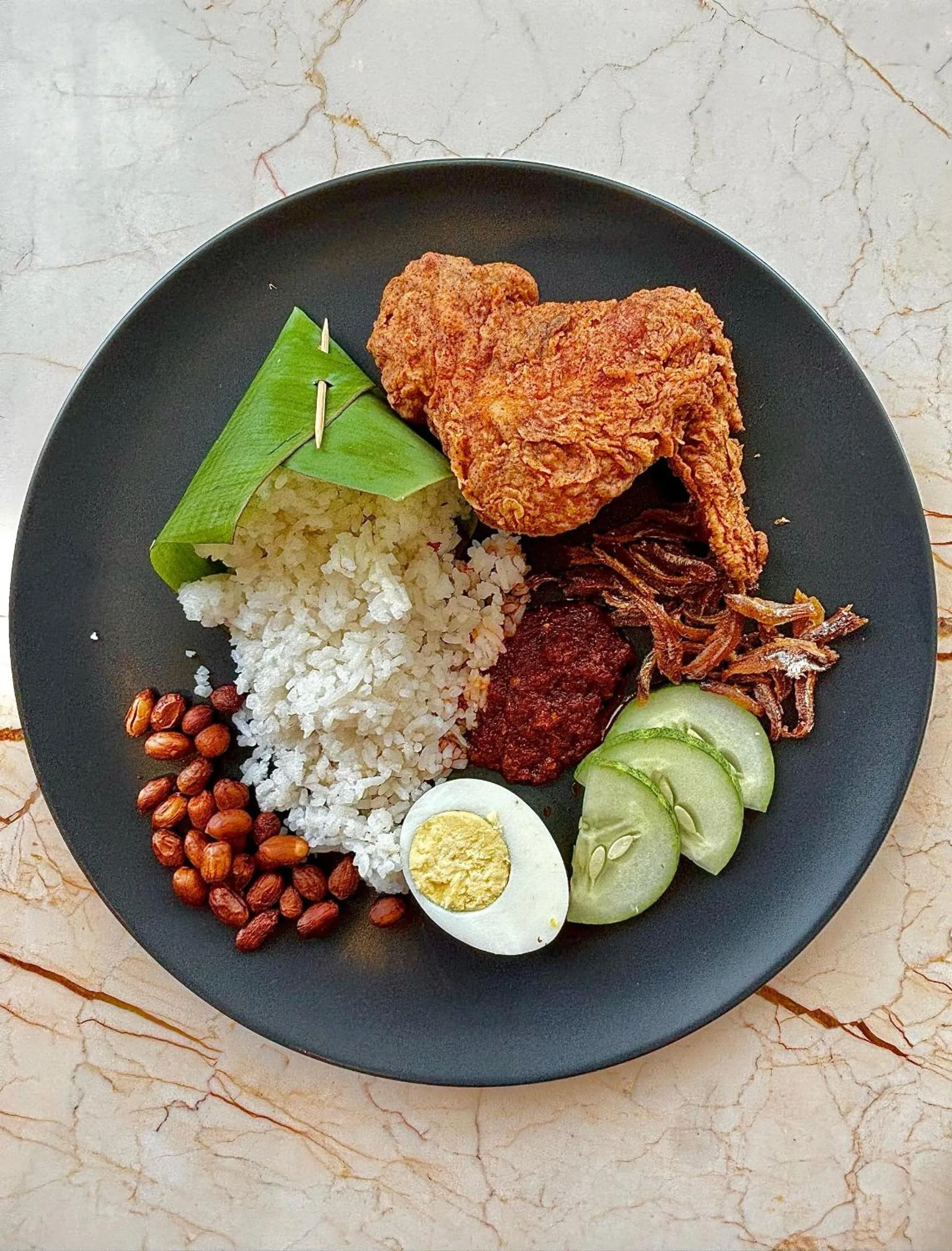 Breakfast in InnB Park Hotel