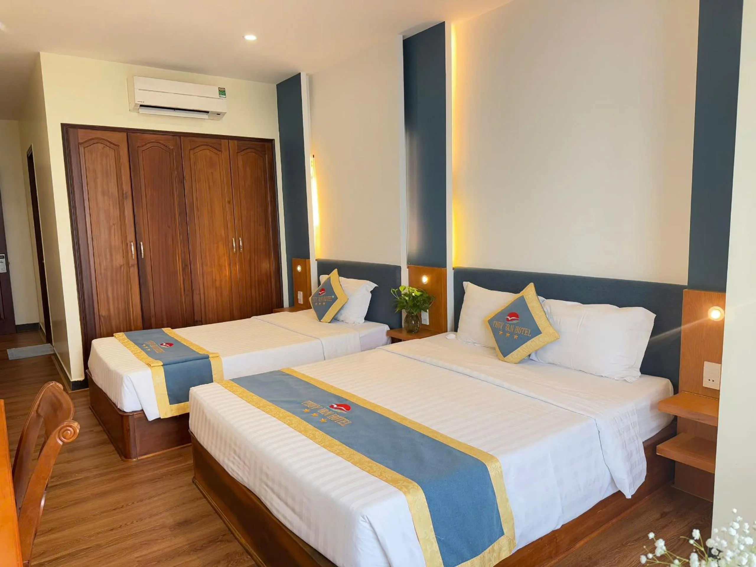 Bed in Thuy Van Hotel