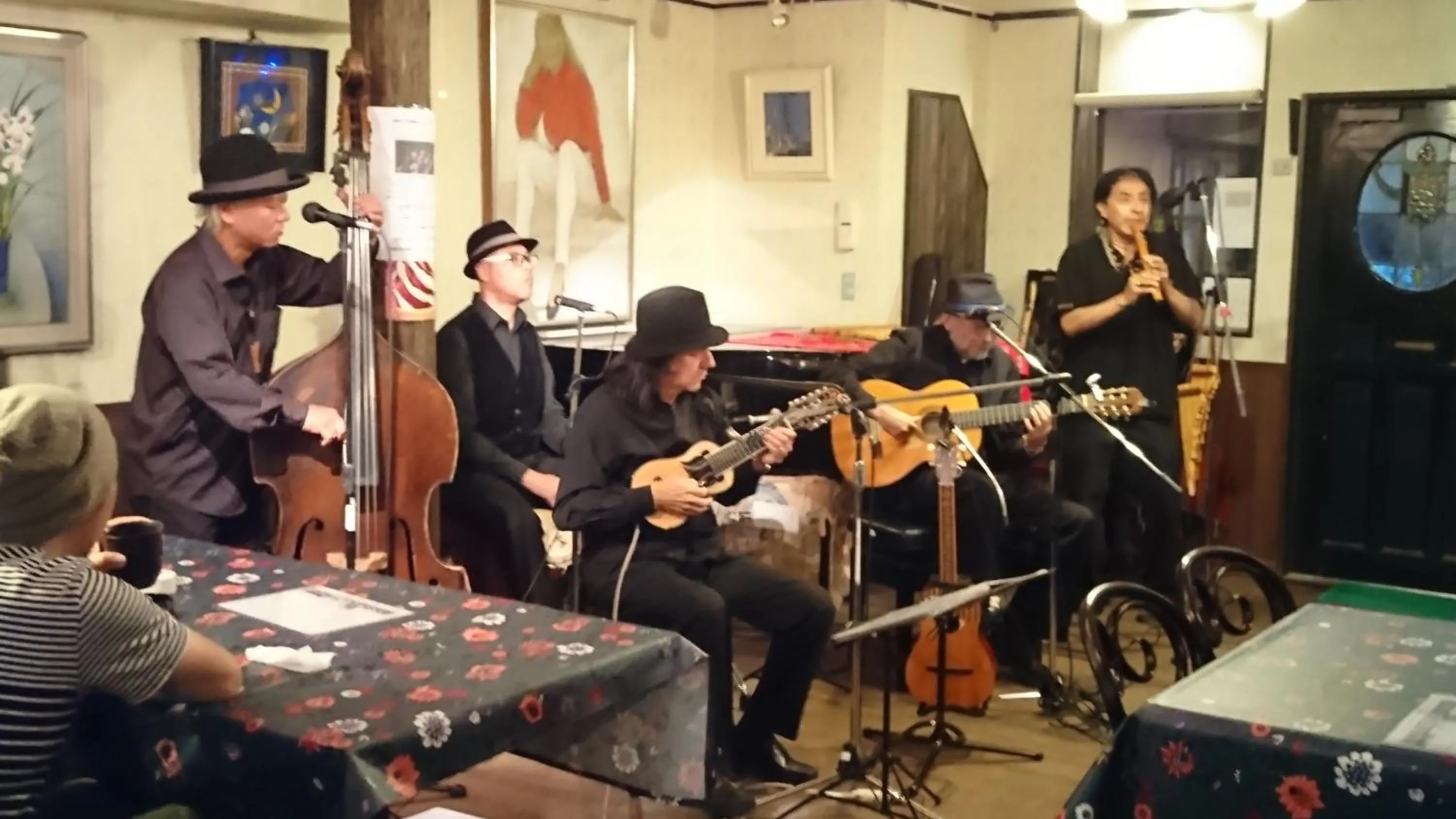 Nightclub / DJ in Live Cafe Hisui no Umi