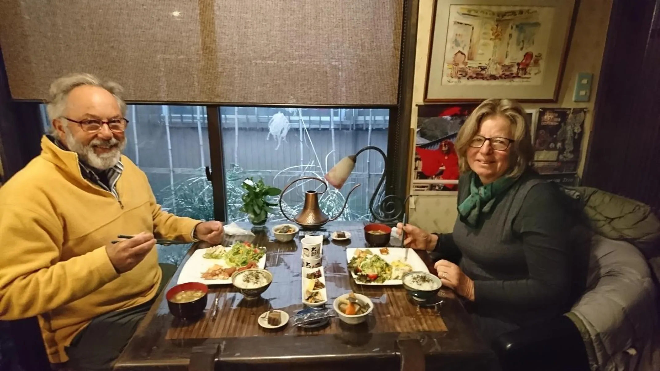 People in Live Cafe Hisui no Umi