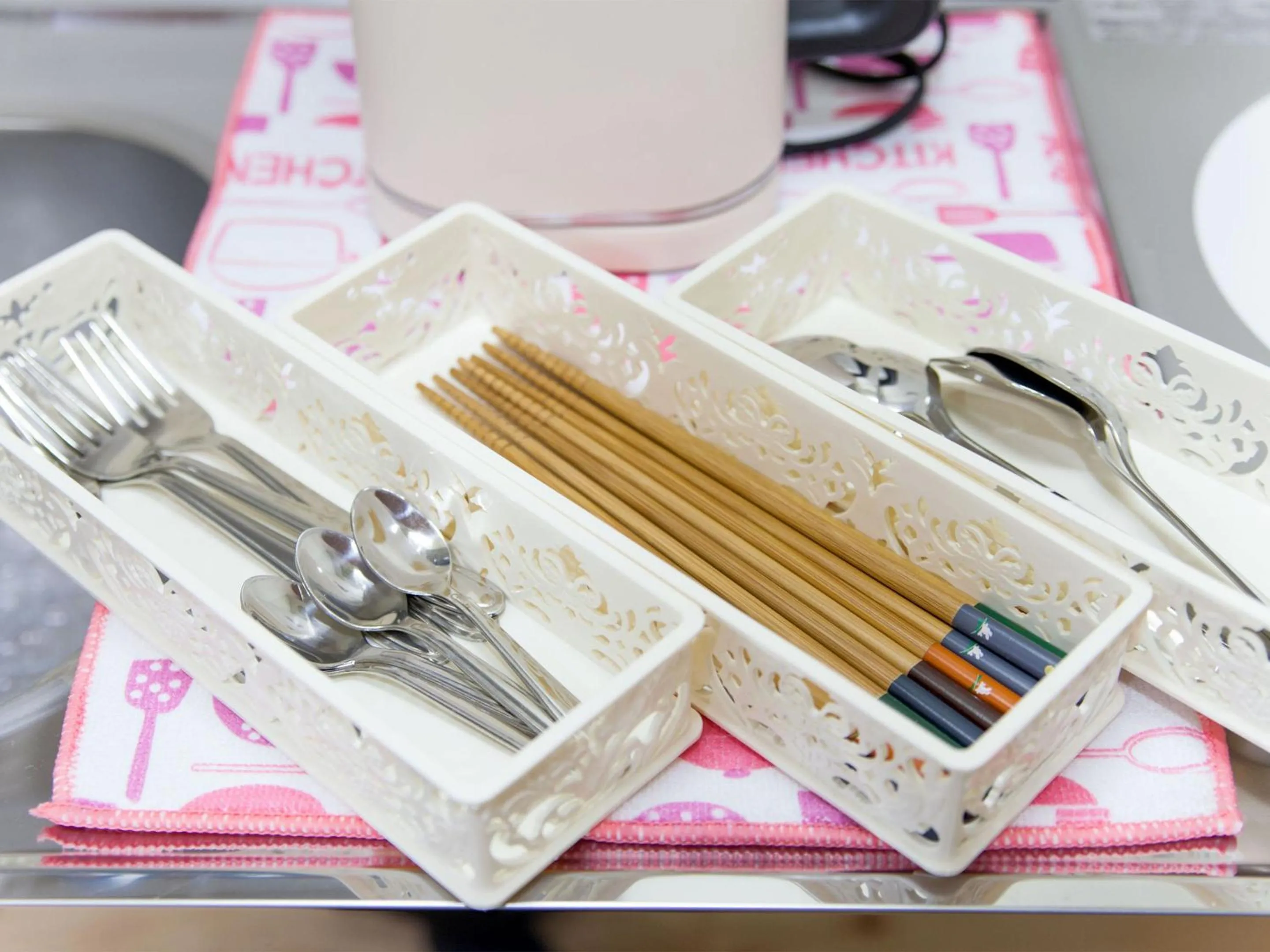 Area and facilities in Kevin's Place