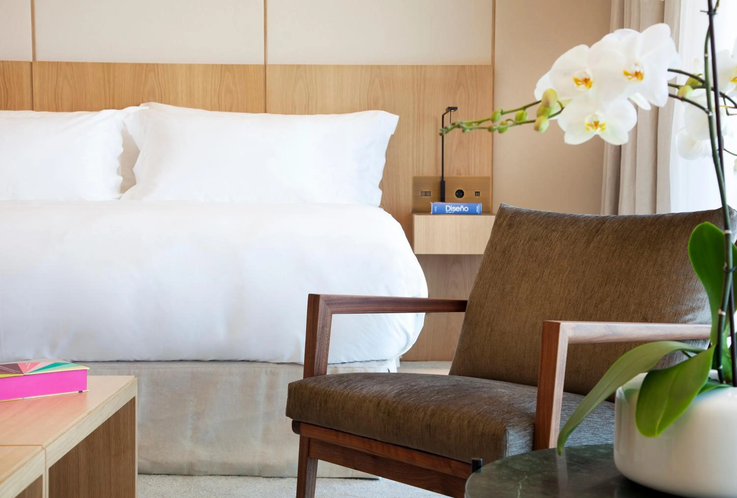 Living room, Bed in Akelarre - Relais & Châteaux