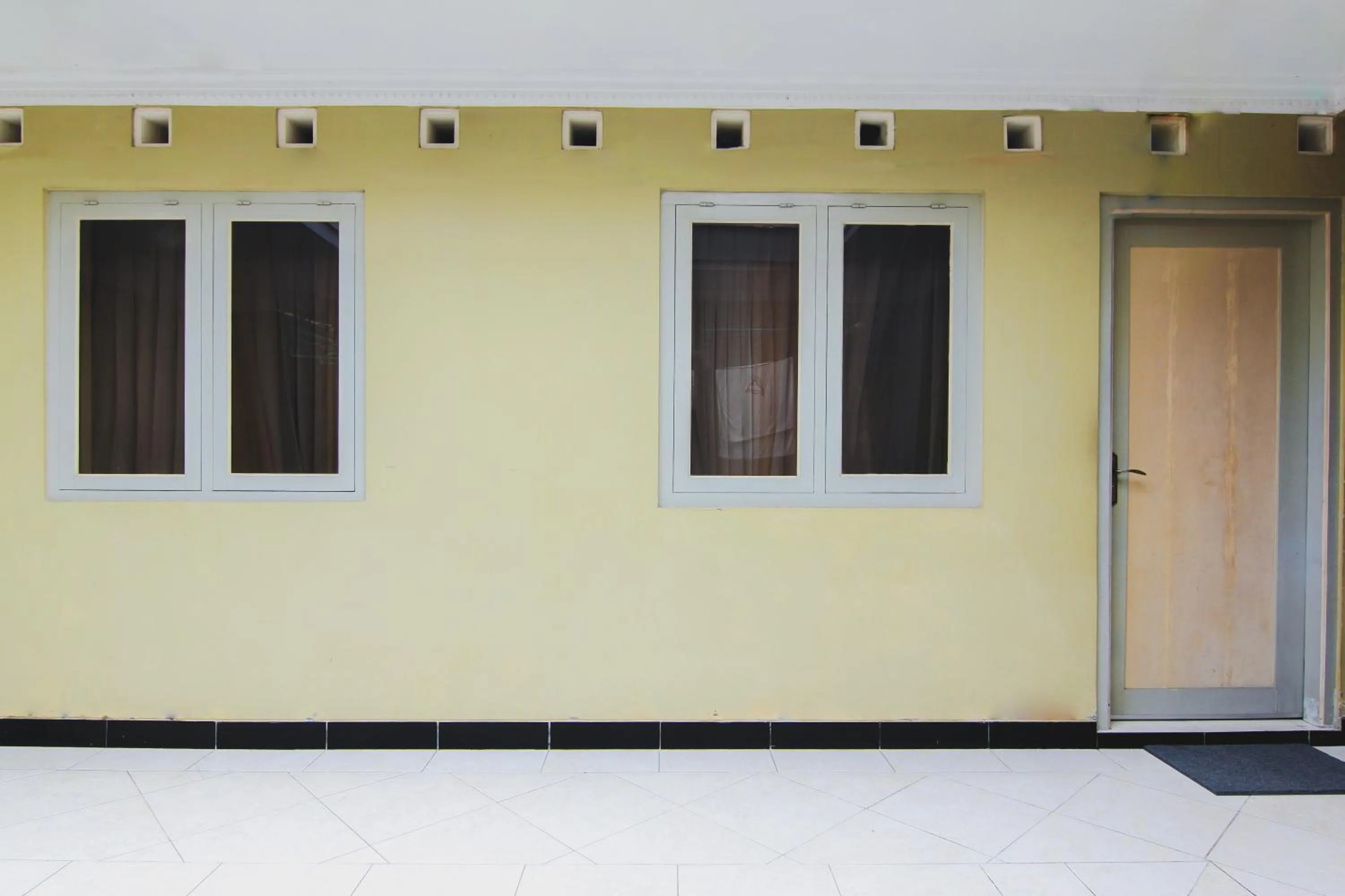 Patio in Griya Batik Giri Sekar Homestay