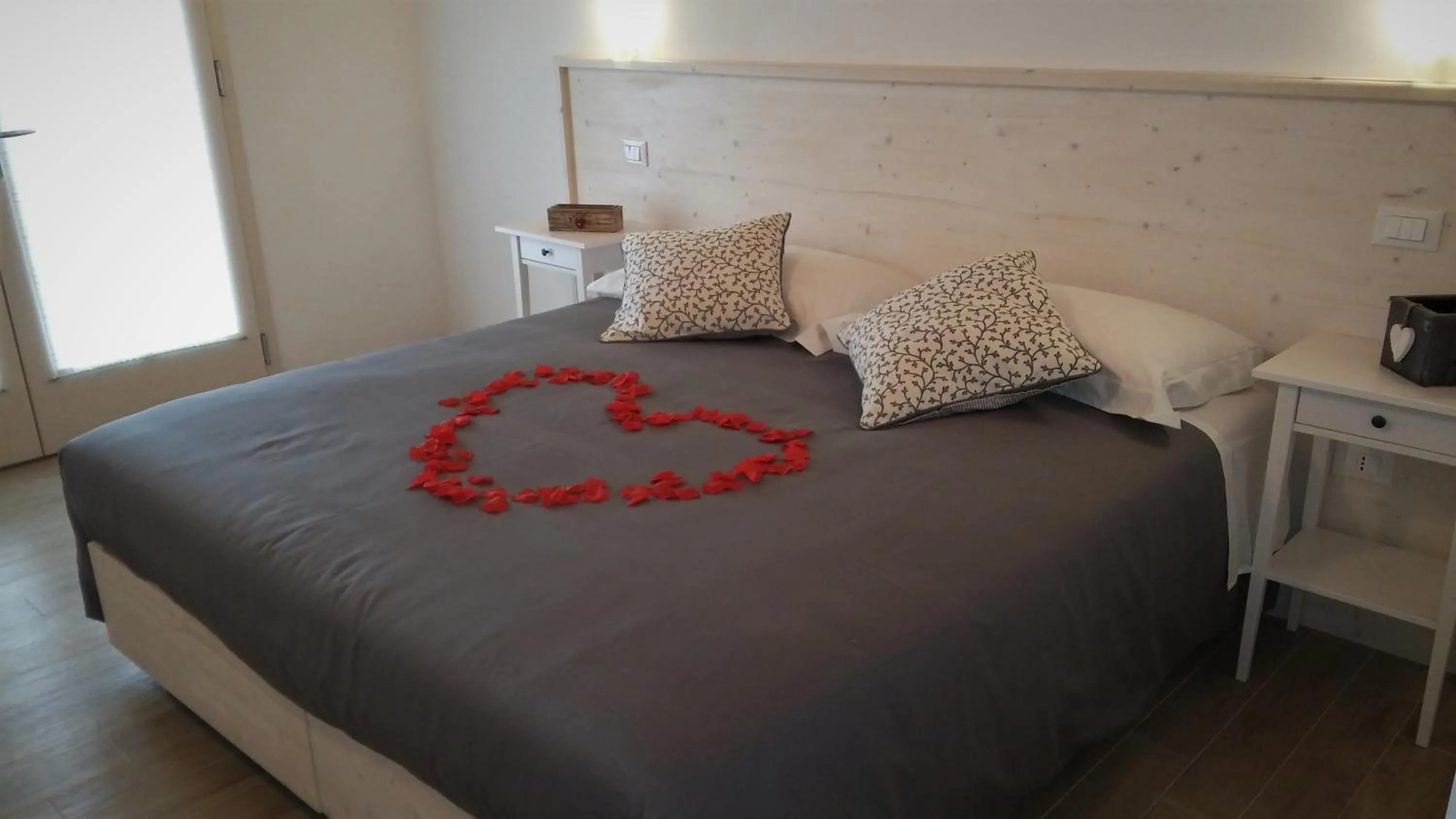 Photo of the whole room, Bed in Agriturismo Honey Farm