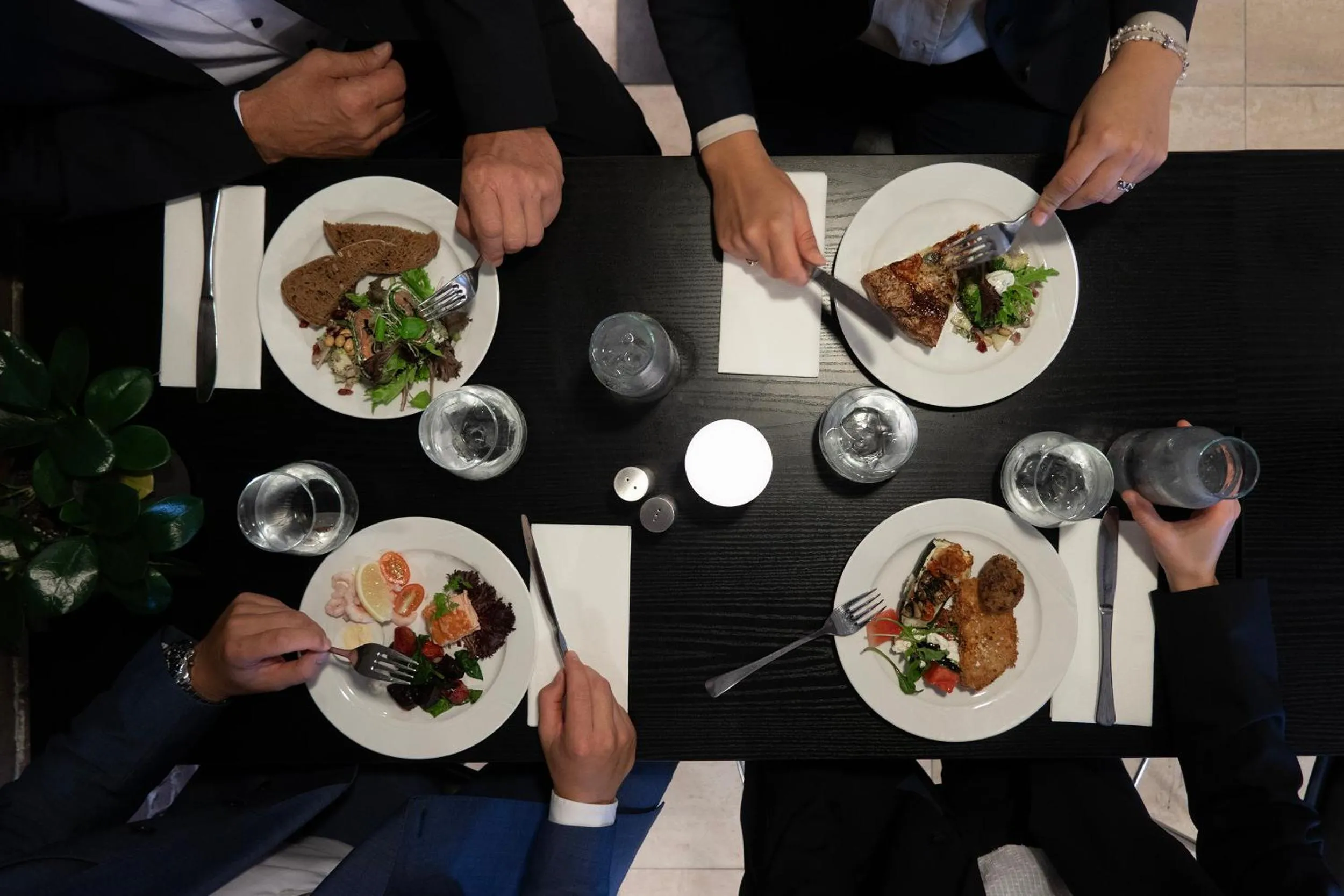 Meeting/conference room in Helnan Marselis Hotel