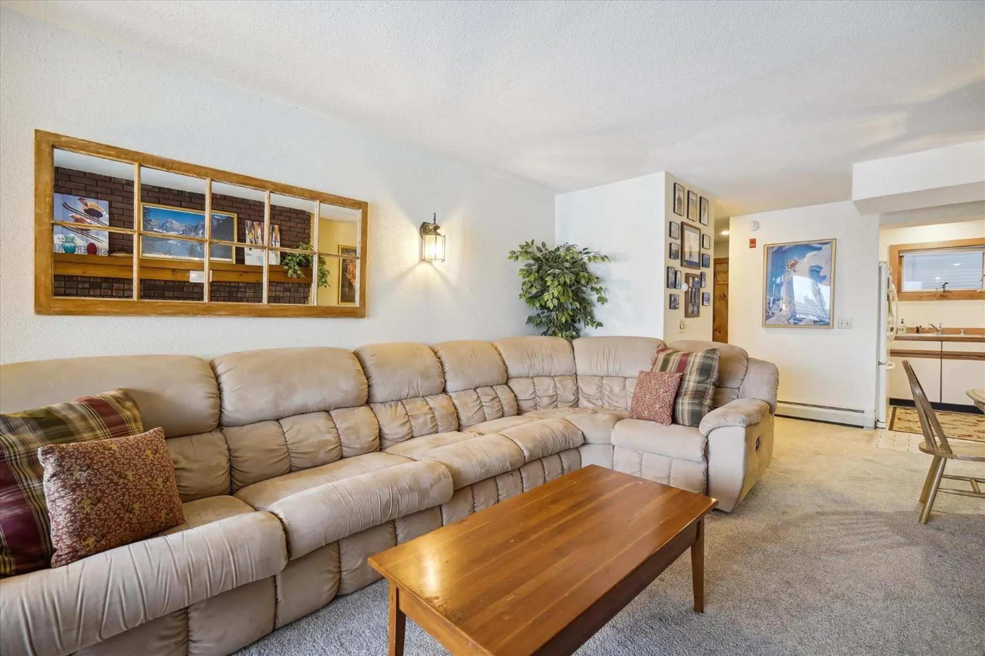 Seating area in Ski on ski off, conveniently located, 2 bedroom condo with beautiful views, access to indoor pool Sunrise B3