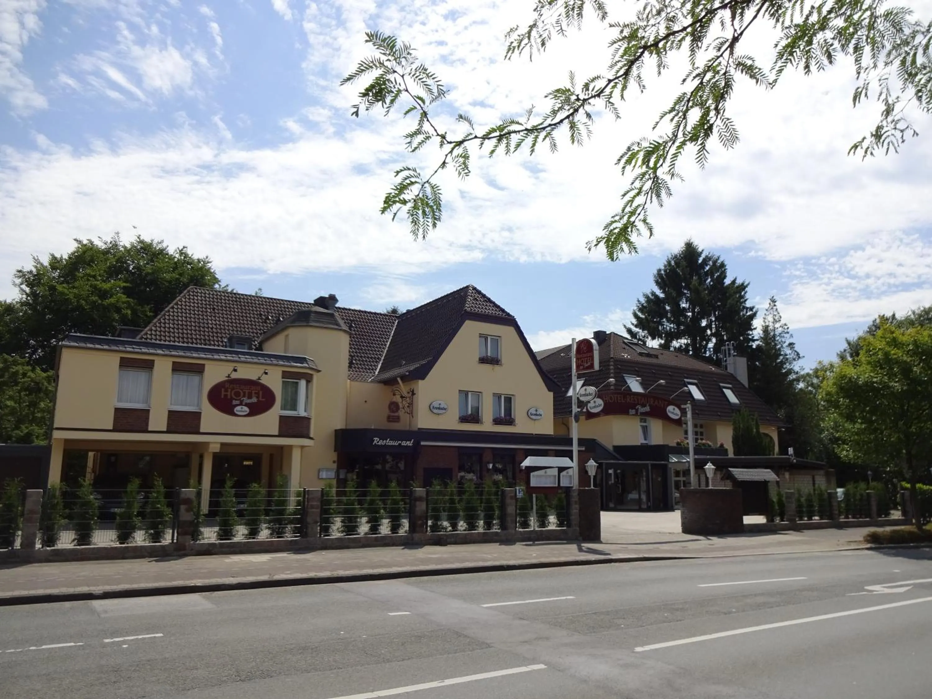 Property building in Hotel im Park