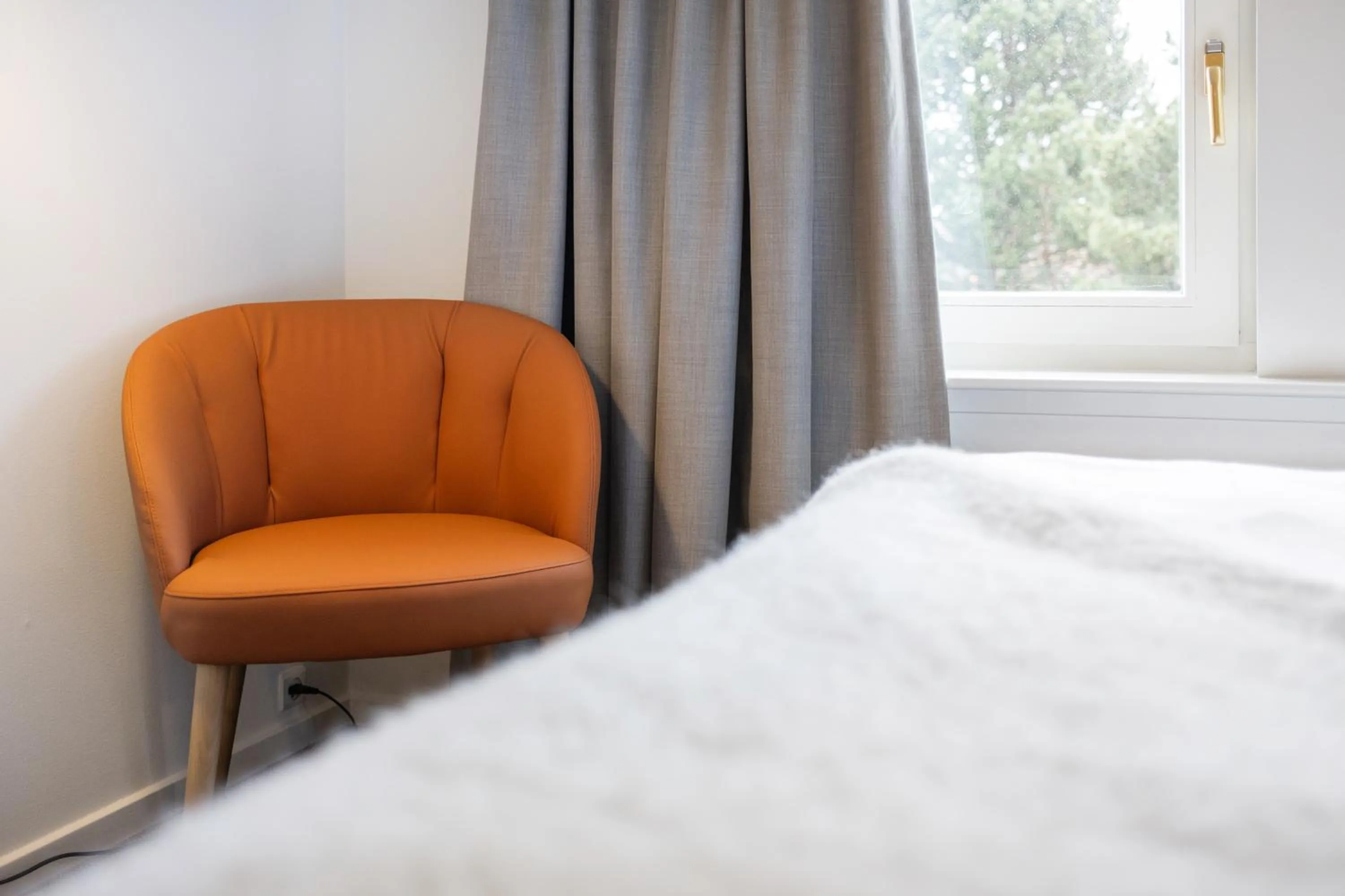 Seating area, Bed in Gentofte Hotel