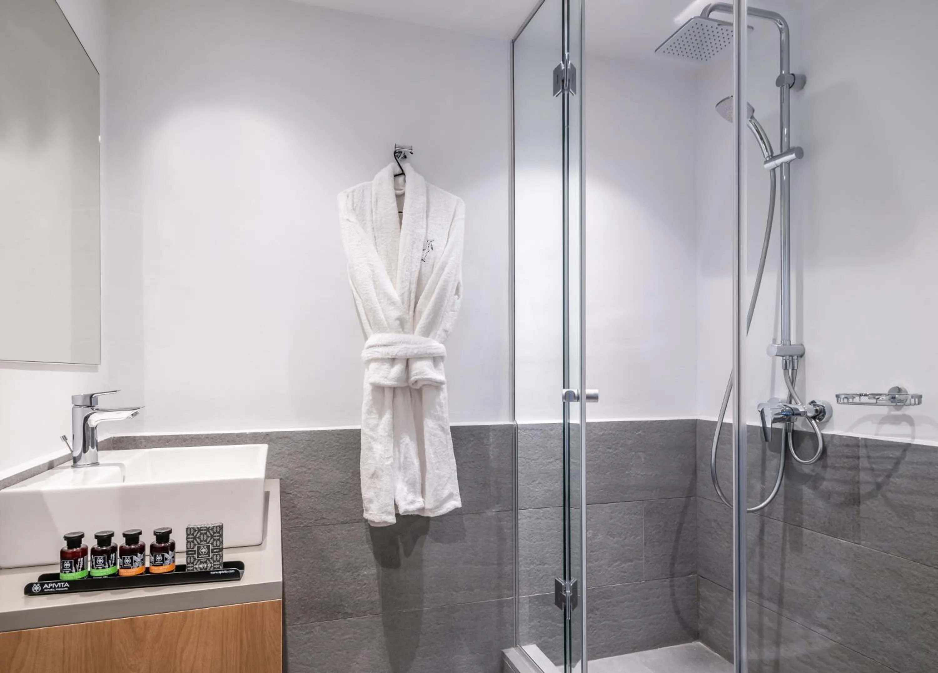 Bathroom in Dreambox Mykonos Suites and Mini Villas