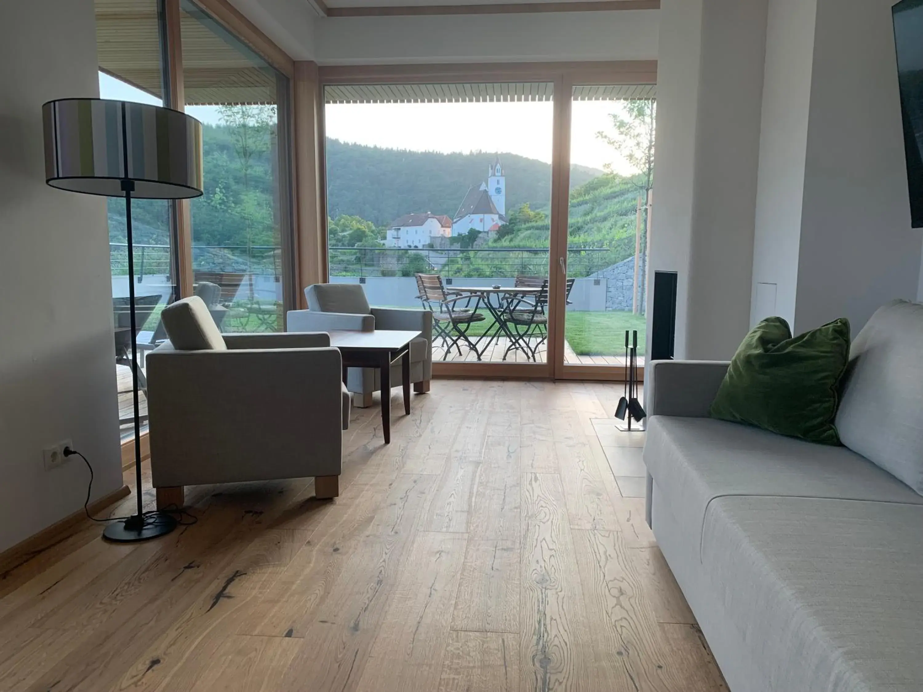 Two-Bedroom Suite in Weinhaus Nigl - Hotel, Restaurant und Spa Two-Bedroom Suite in Weinhaus Nigl - Hotel, Restaurant und Spa