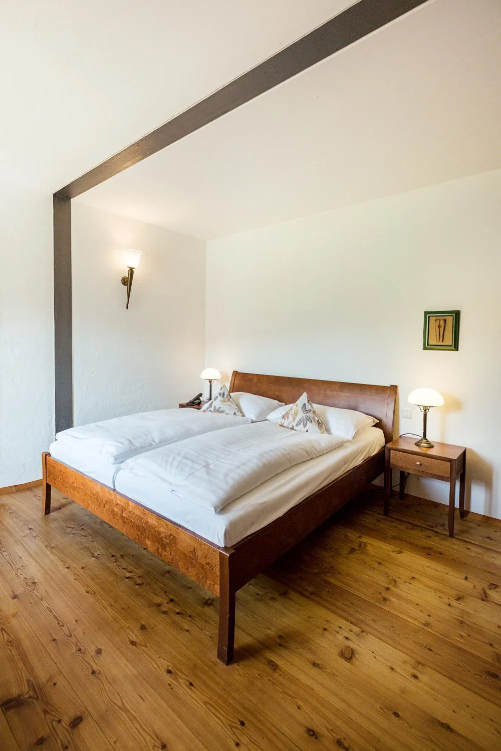 Photo of the whole room, Bed in Weinhaus Nigl - Hotel, Restaurant und Spa