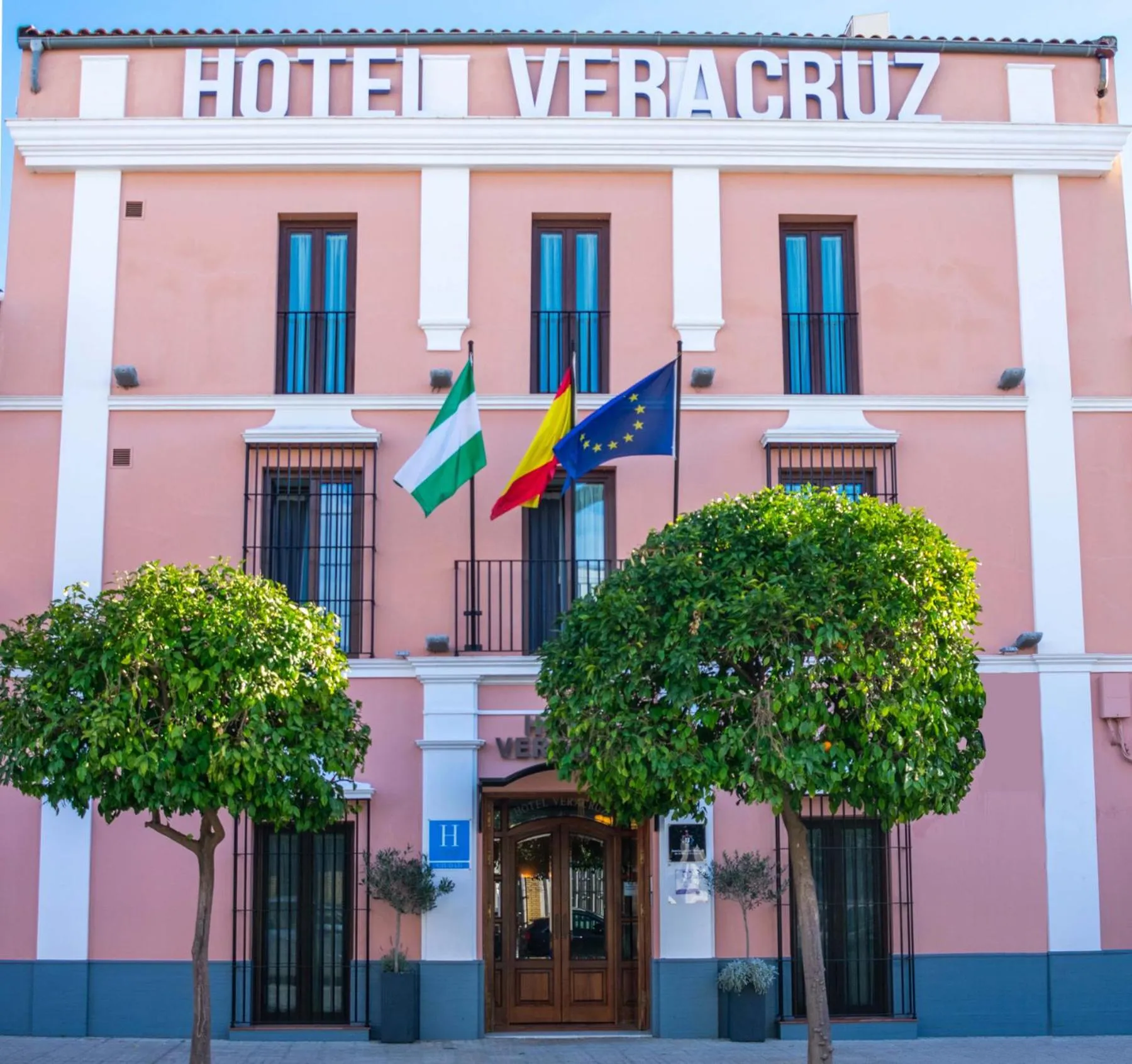 Property building in Hotel Veracruz