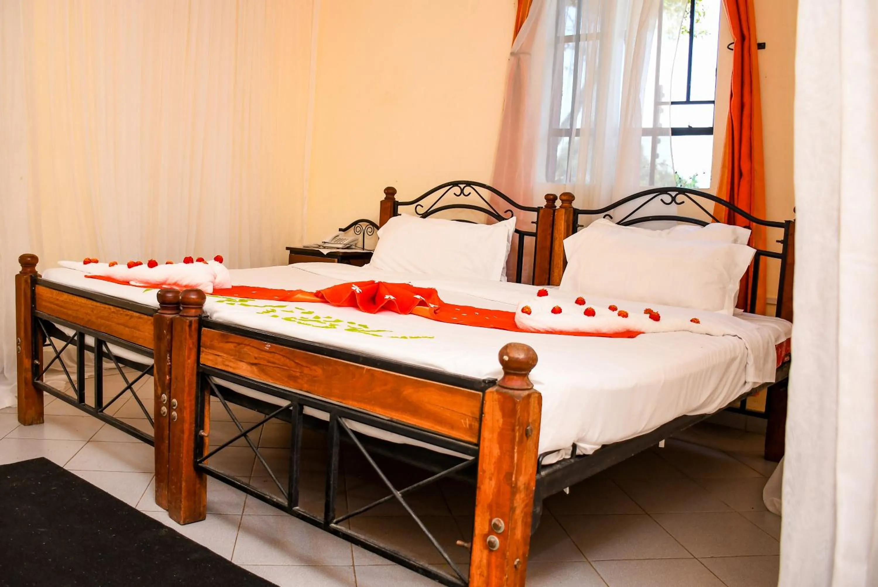 Bed in Naivasha Peppercorn Holiday Resort
