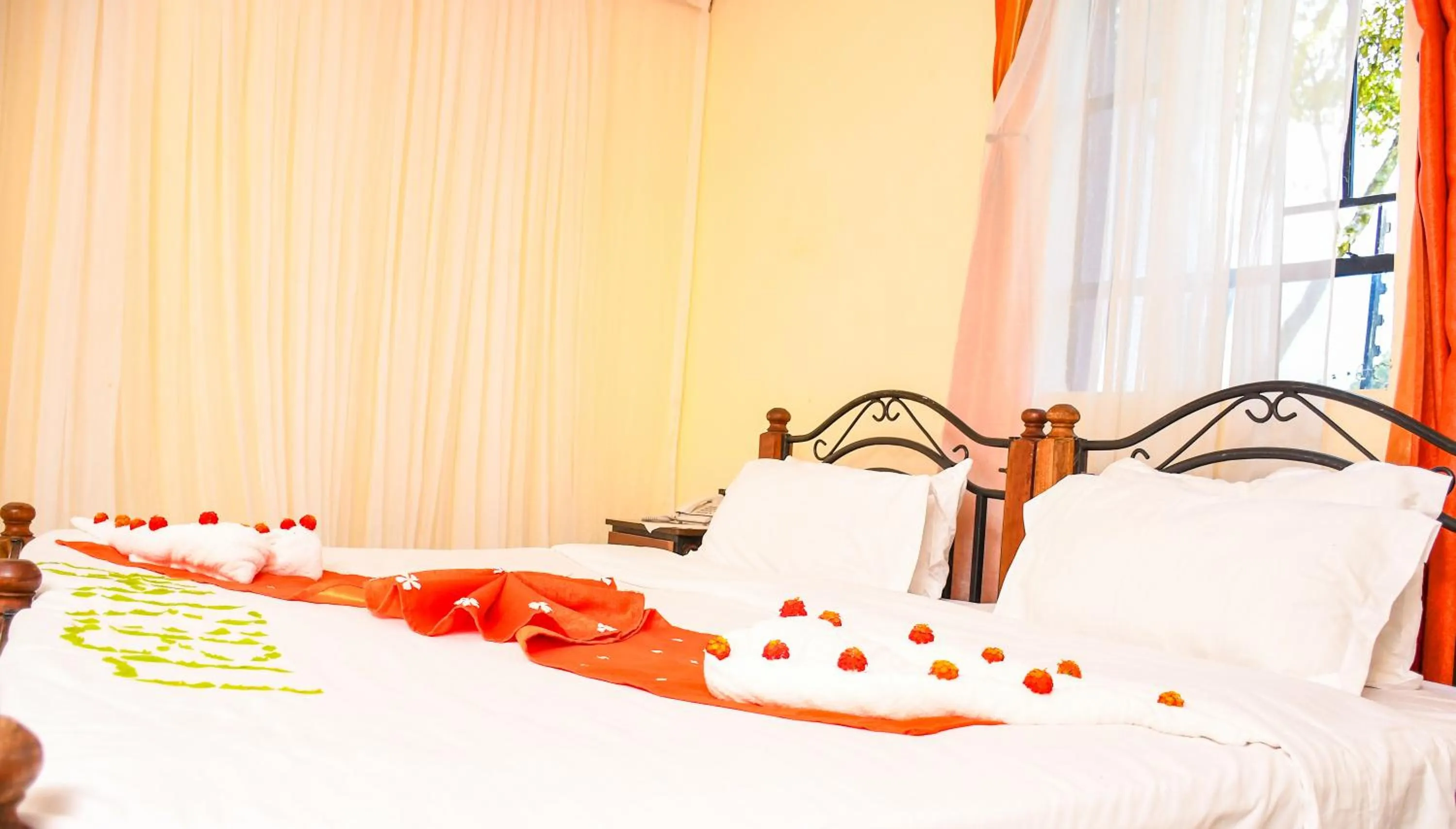 Bed in Naivasha Peppercorn Holiday Resort