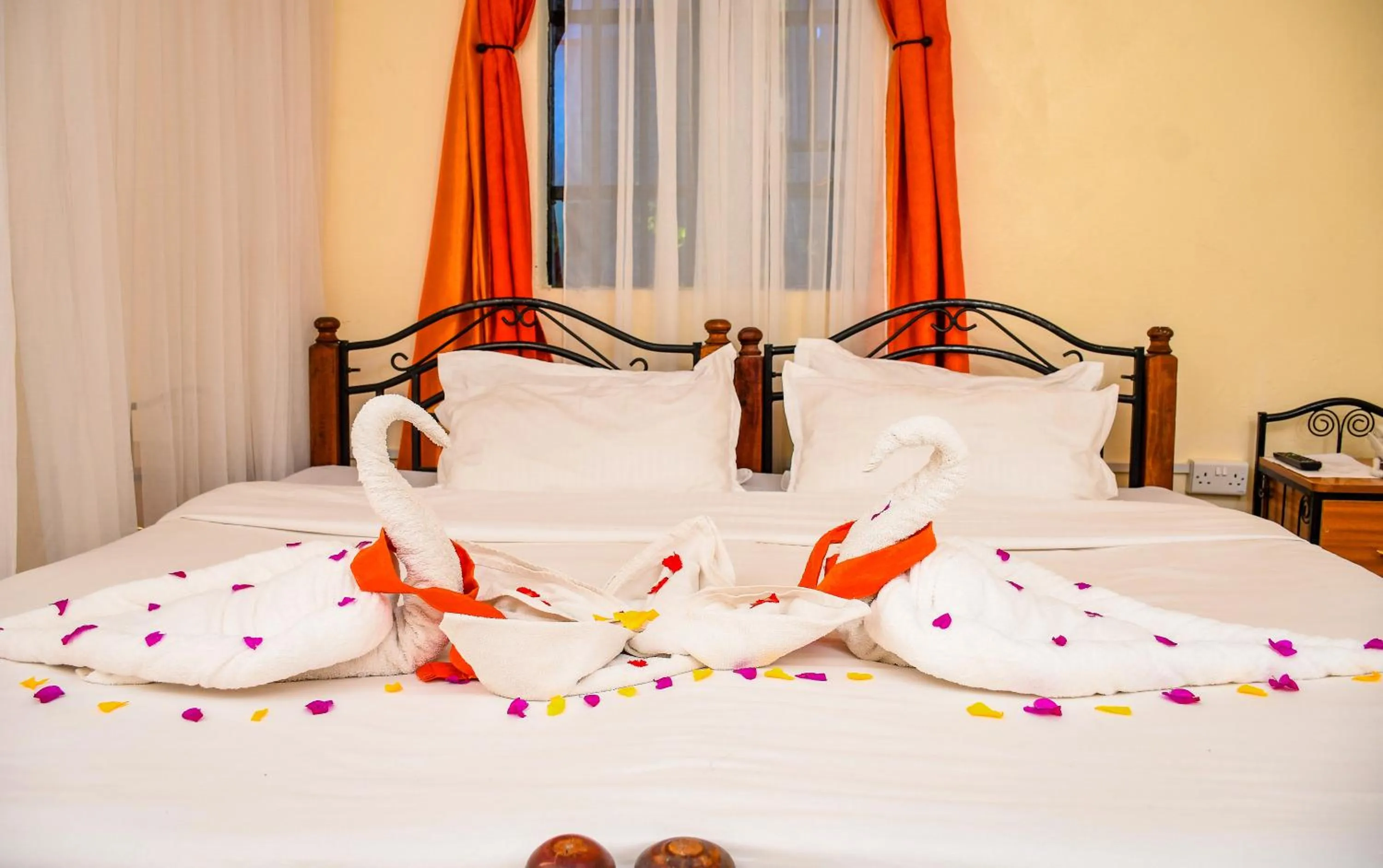 Bed in Naivasha Peppercorn Holiday Resort