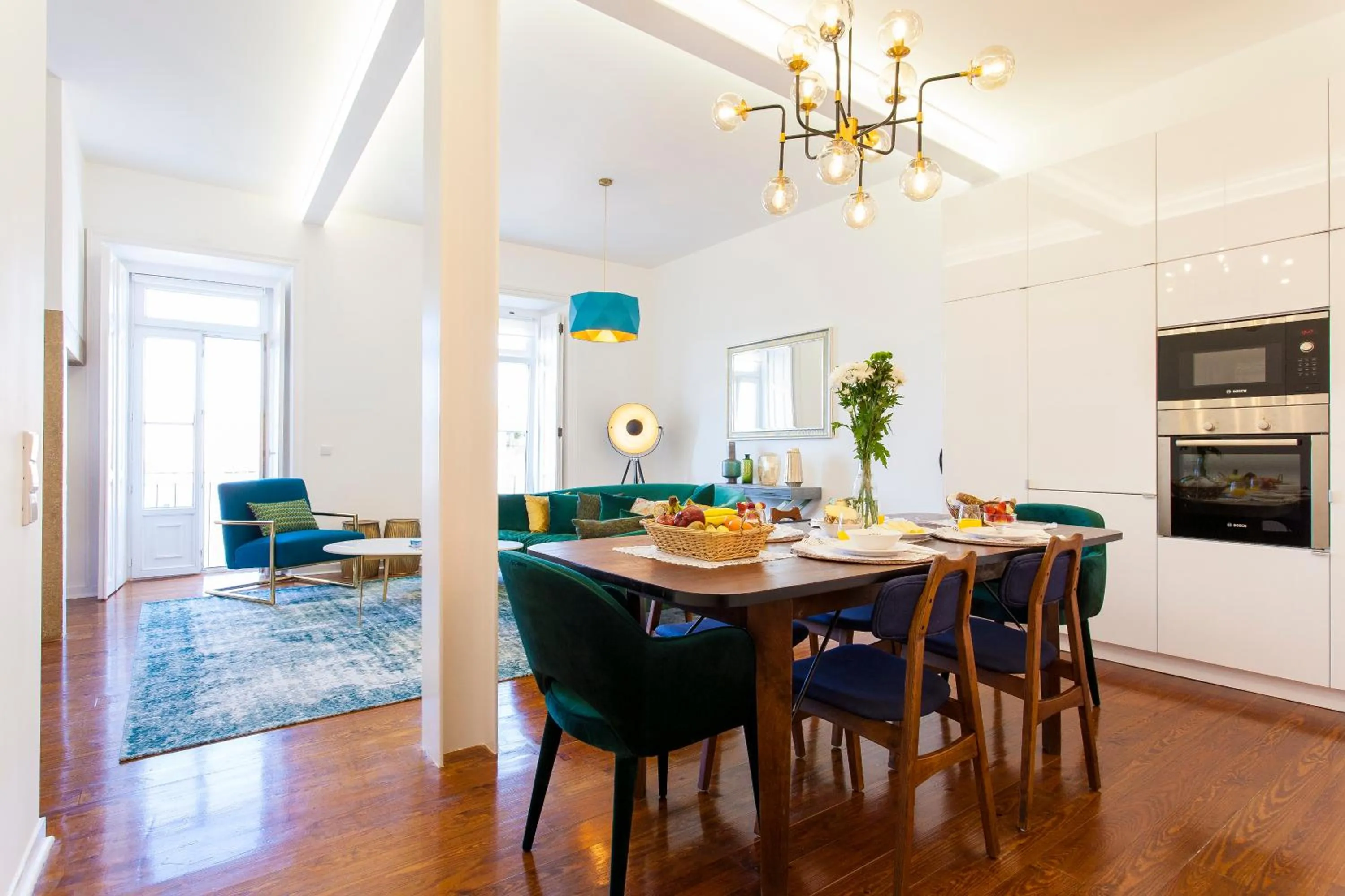 Dining area in Bairro Alto Viewpoint Flat