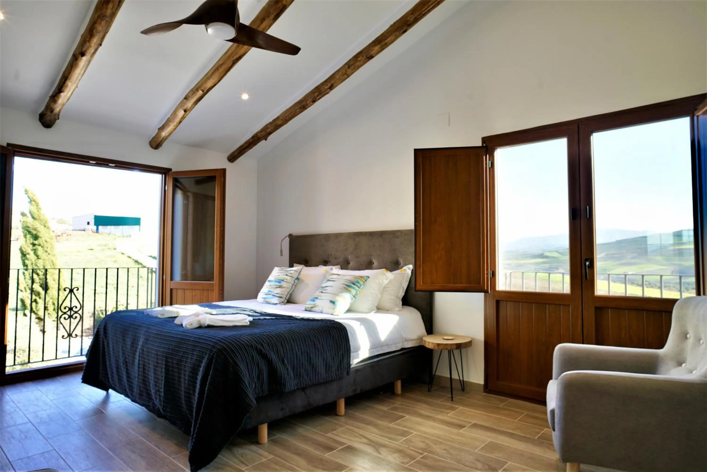 Bedroom, Bed in El Amparo