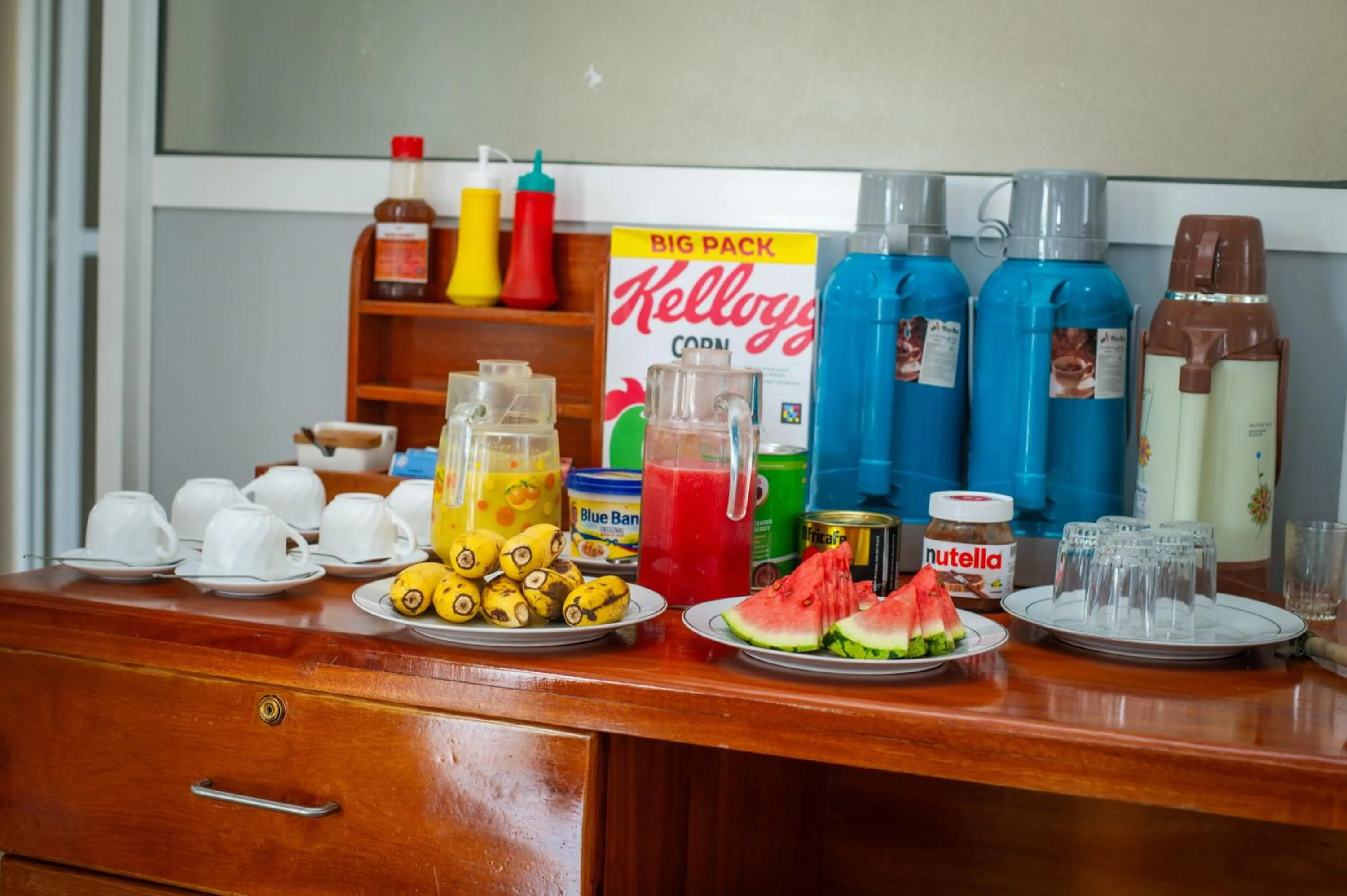 Food and drinks in Cashewnut Hotel