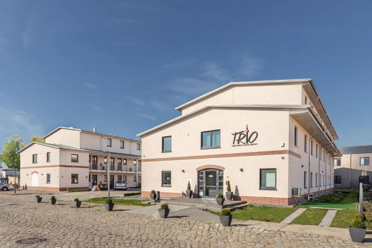 Facade/entrance in TRIO Apartment Hotel Berlin