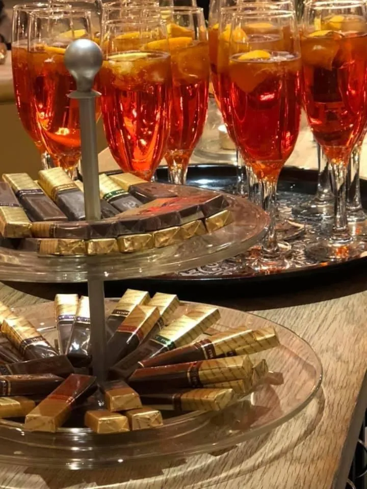 Food and drinks in Hotel Dania