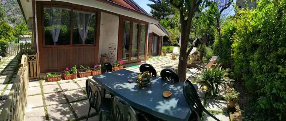 Property building in Villino L'Aranceto Sorrentino