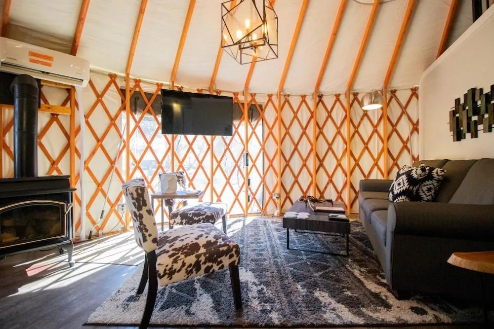 TV and multimedia in Escalante Yurts - Luxury Lodging