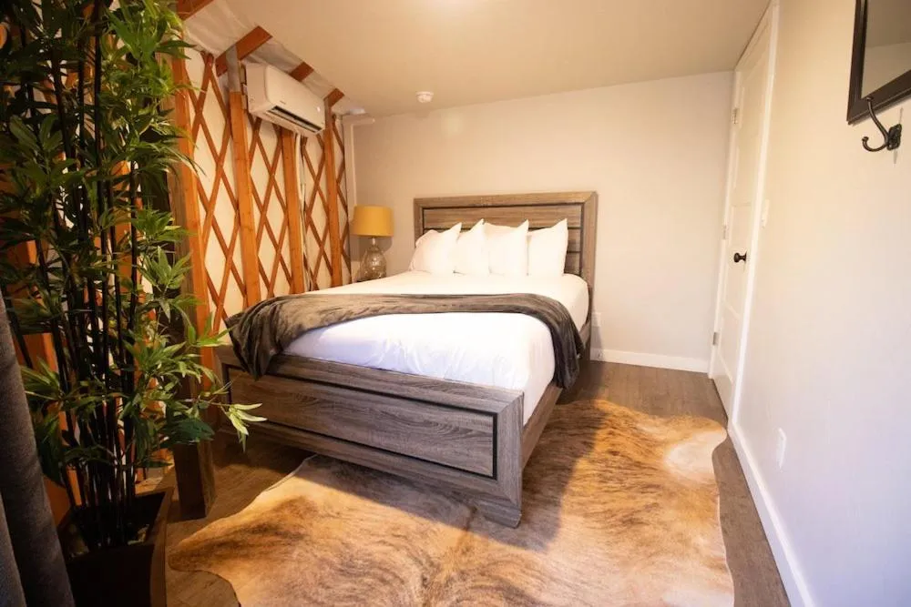 Bed in Escalante Yurts - Luxury Lodging