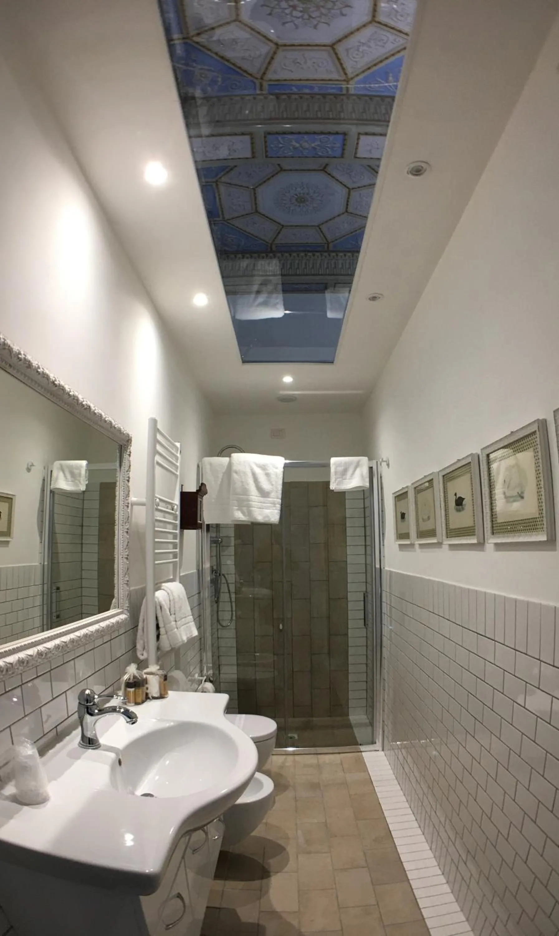 Bathroom in B&B Theodora