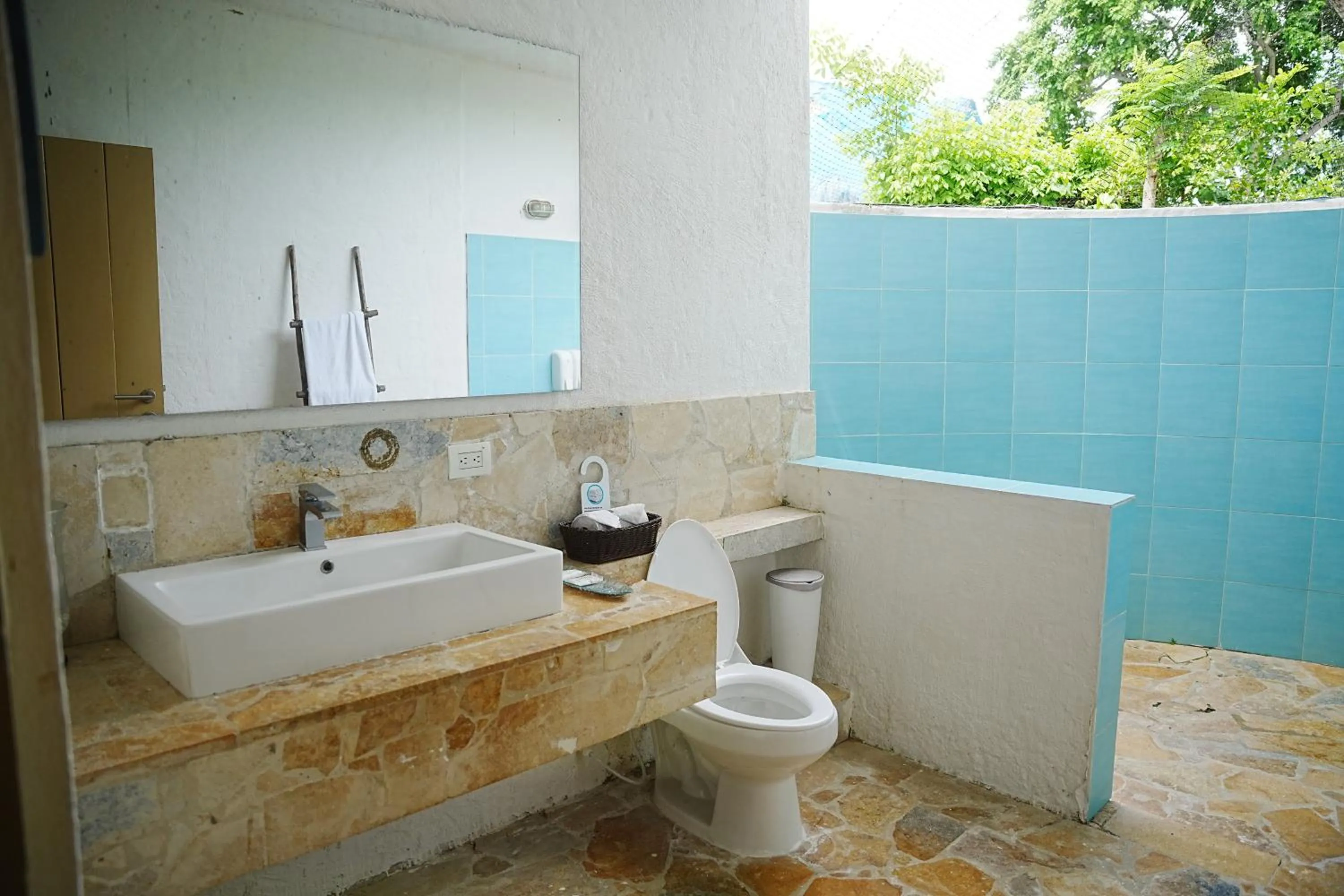 Bathroom in Hotel Isla Real