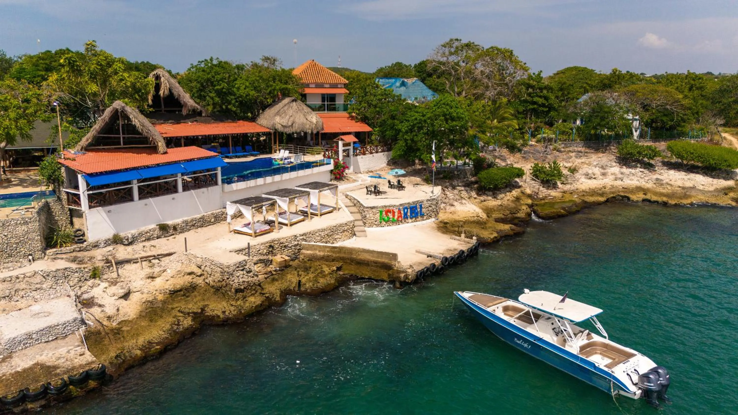 Facade/entrance in Hotel Isla Real