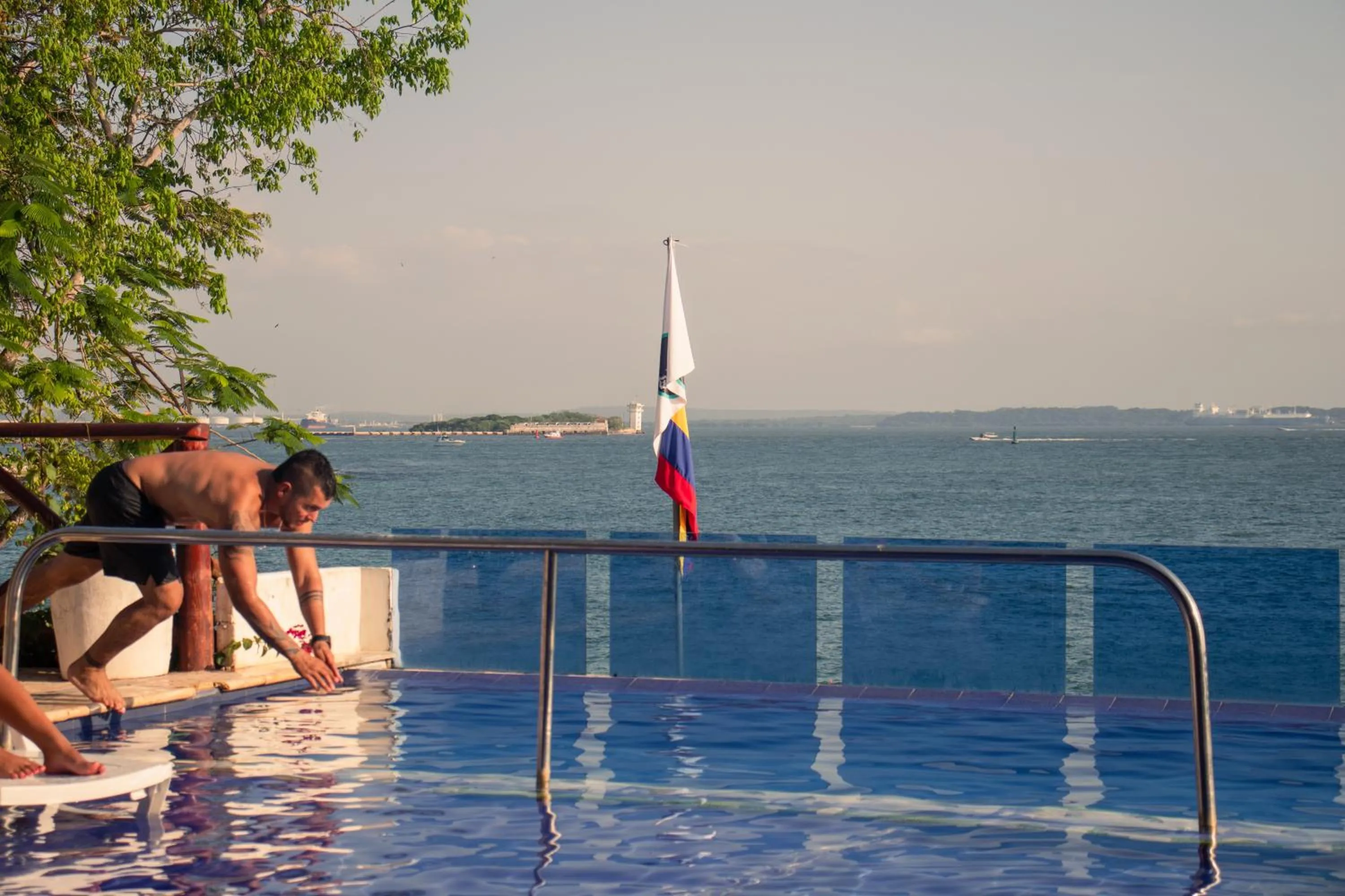 Pool view in Hotel Isla Real