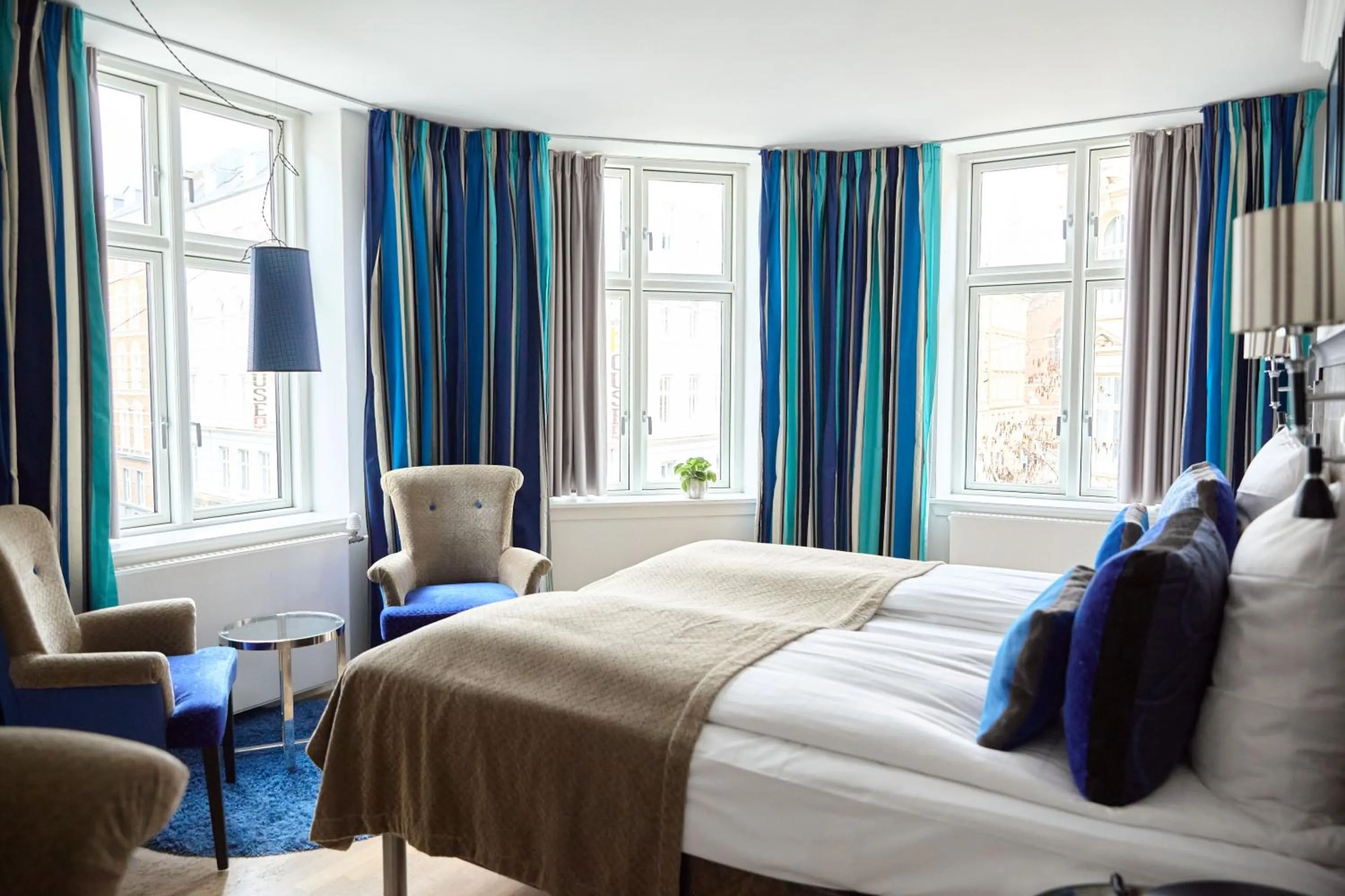 Bedroom, Bed in Absalon Hotel