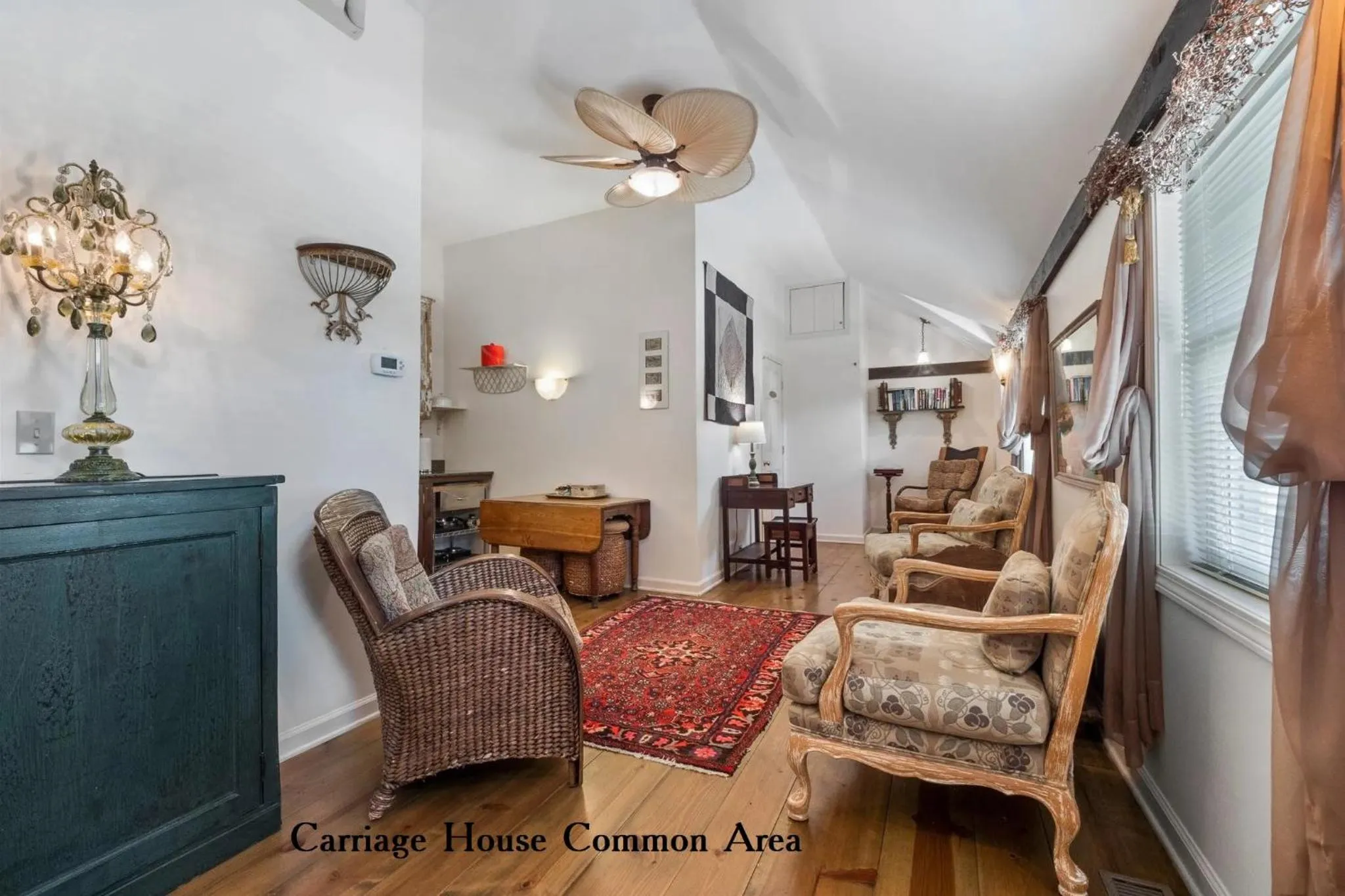 Communal kitchen in Wainwright Inn