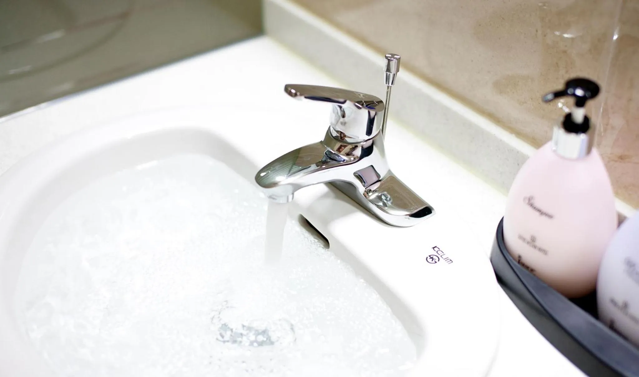 Bathroom in Geoje Ocean Hotel