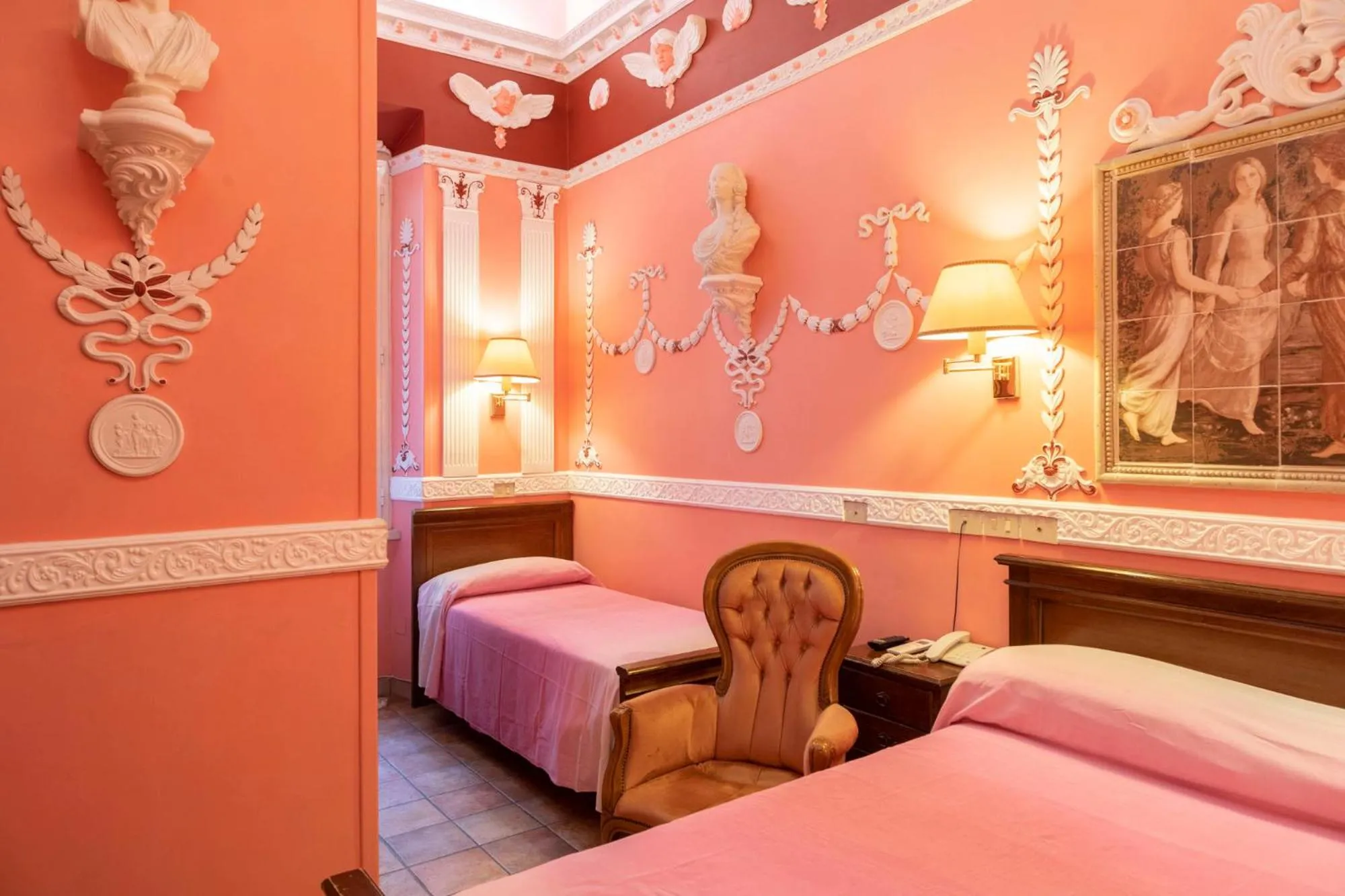 Photo of the whole room, Bed in Hotel Barrett