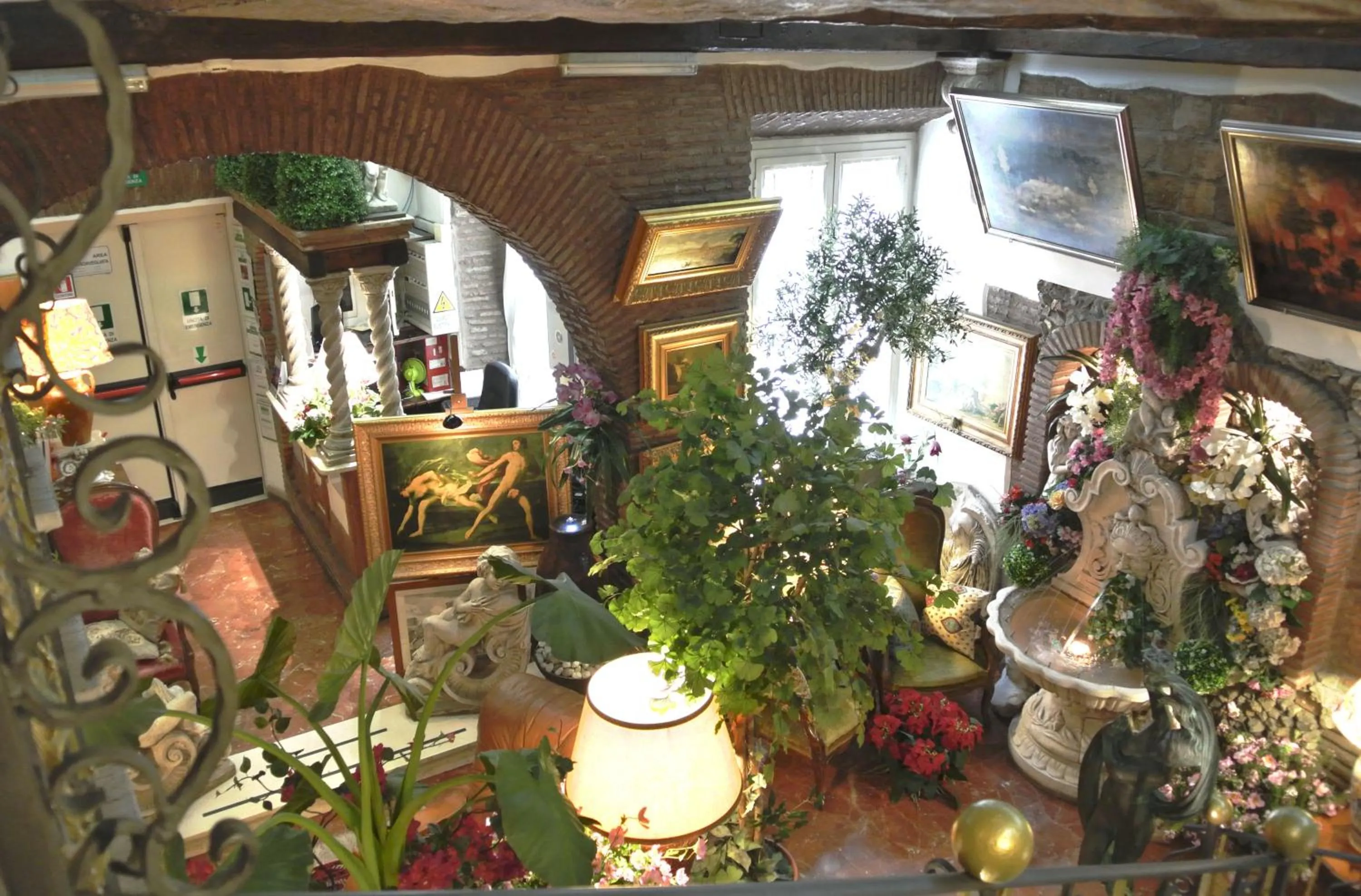 Lobby or reception in Hotel Barrett