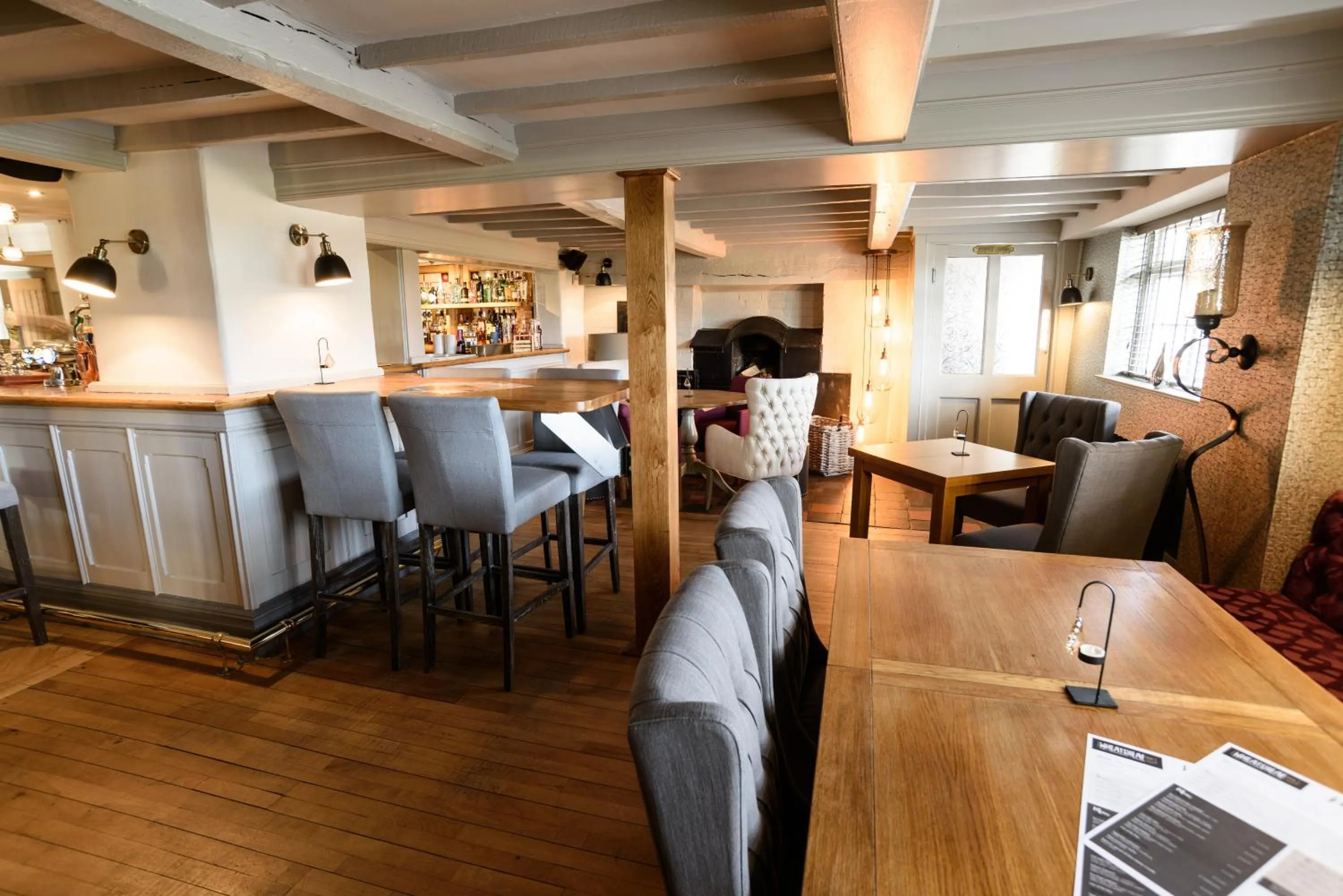 Lounge or bar in The Wheatsheaf Inn