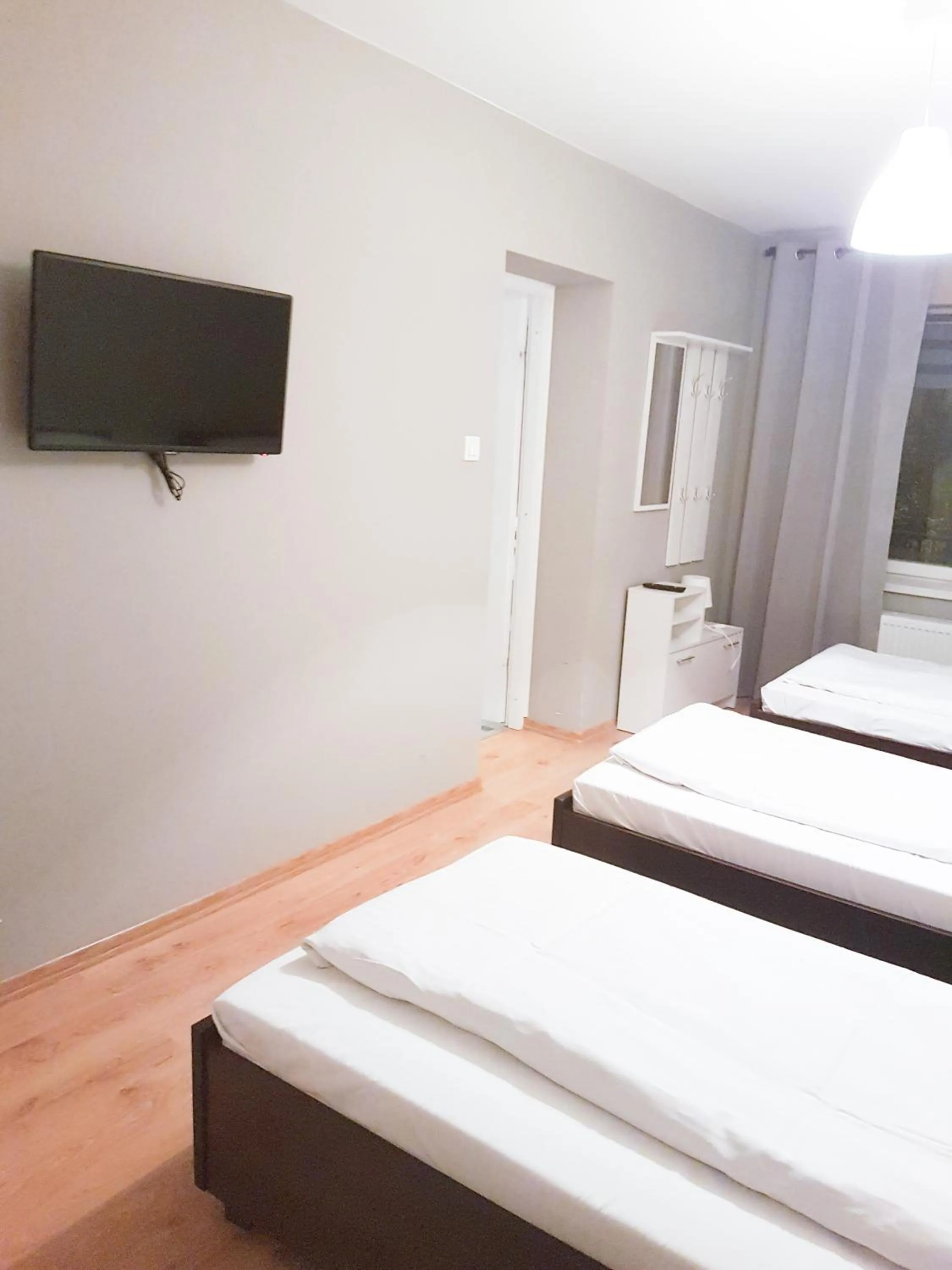 Photo of the whole room, Bed in KWATERY KALINA-DUSZKA HOSTEL