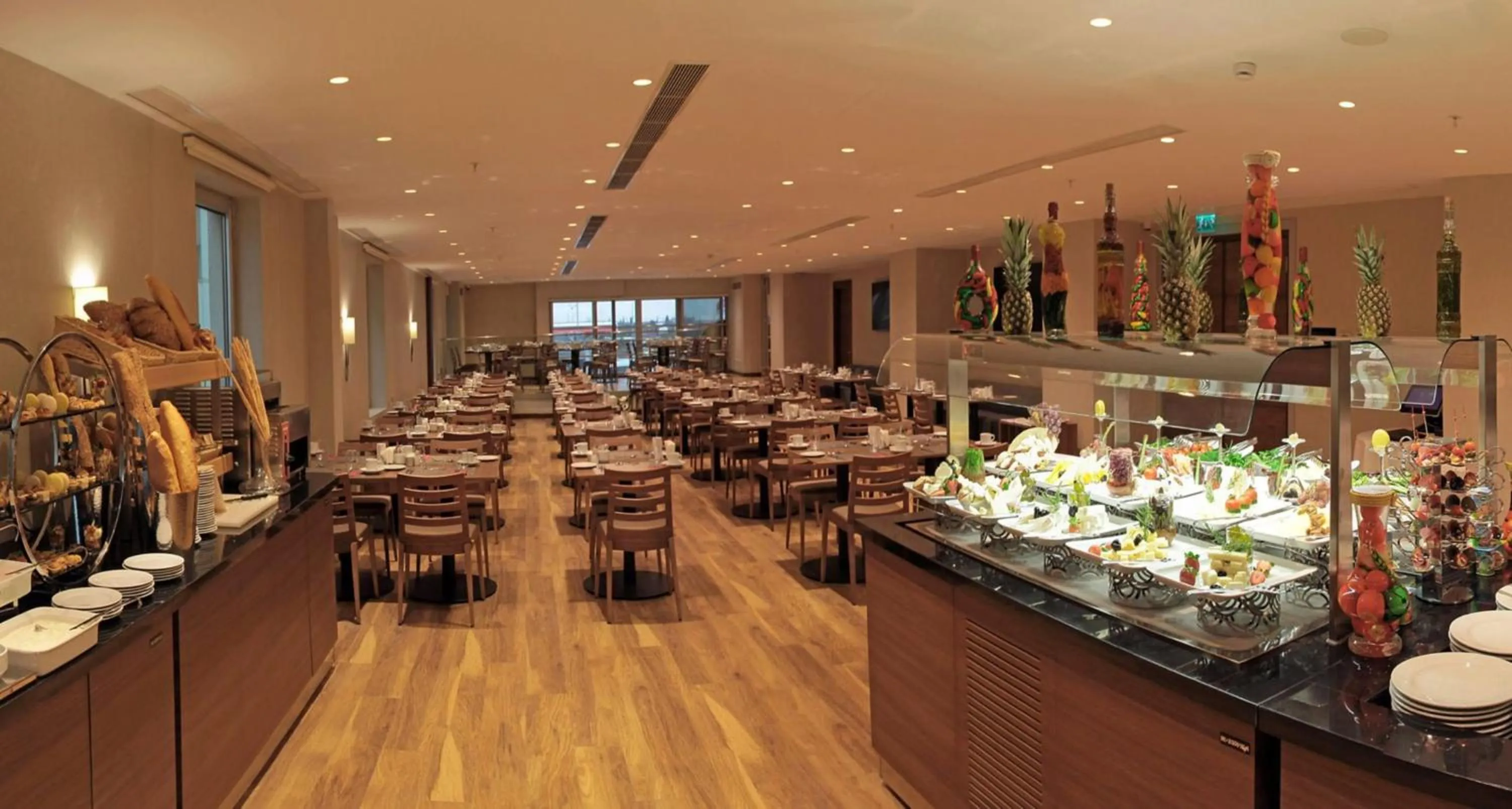 Restaurant/places to eat in Bricks Hotel İstanbul