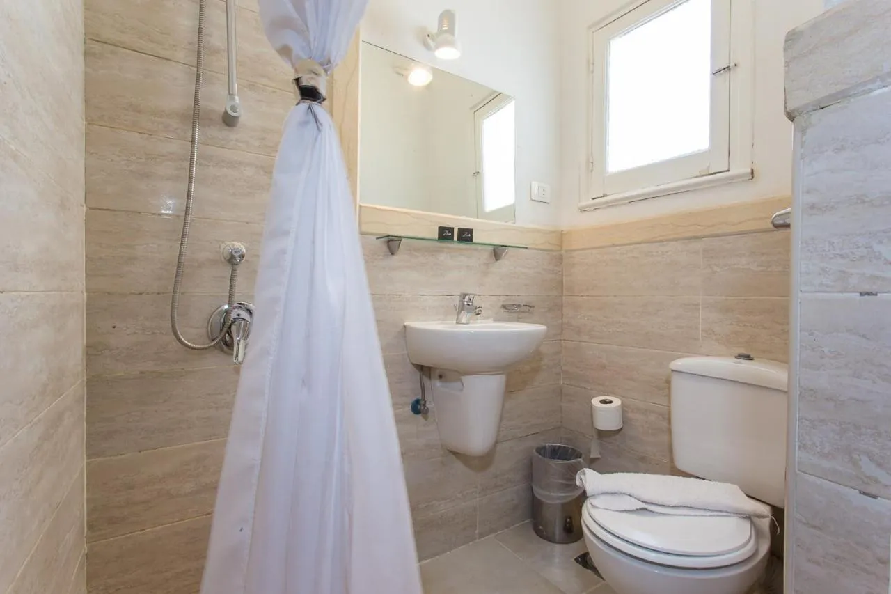 Bathroom in Hapi Hotel