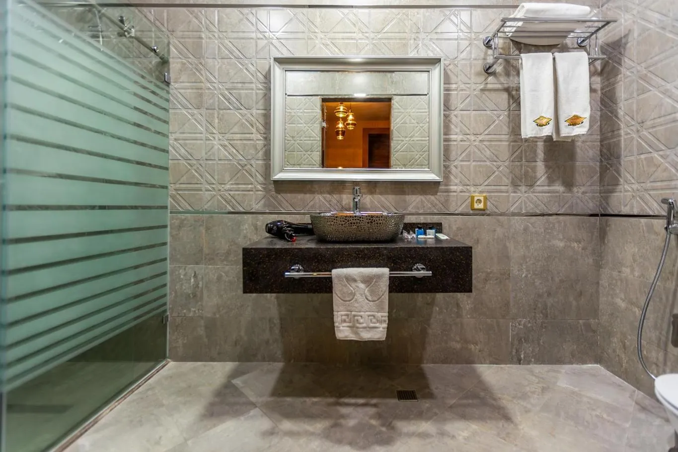 Photo of the whole room in Manor Luxury Hotel Baku