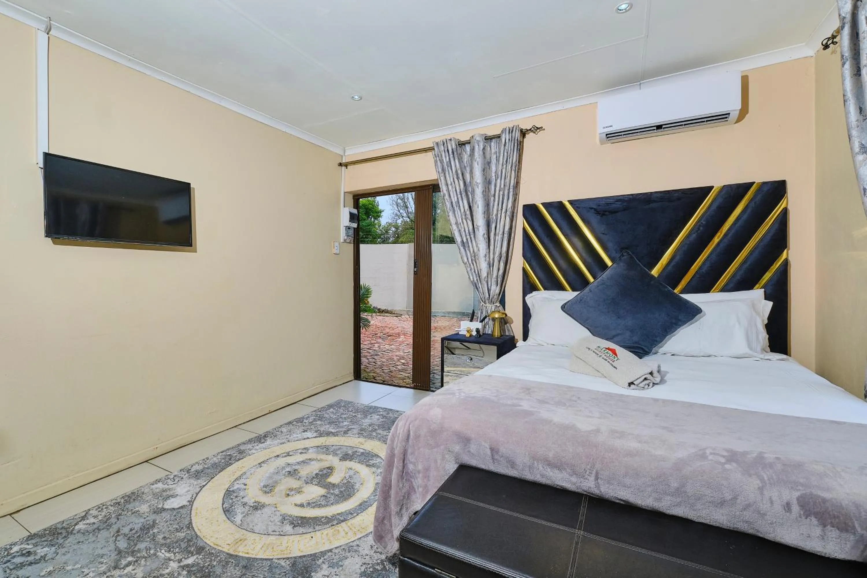 Bed in Harmony Guest House