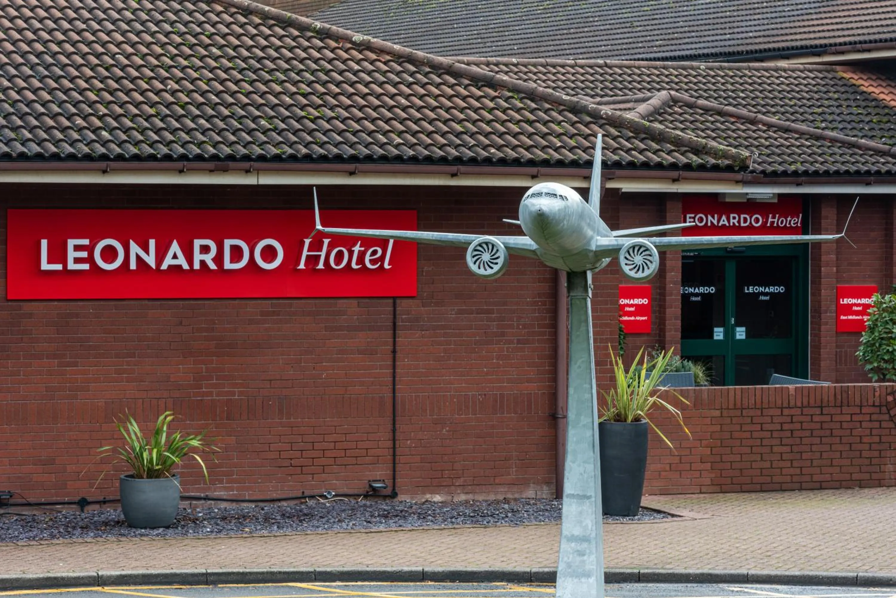 Property building in Leonardo Hotel East Midlands Airport