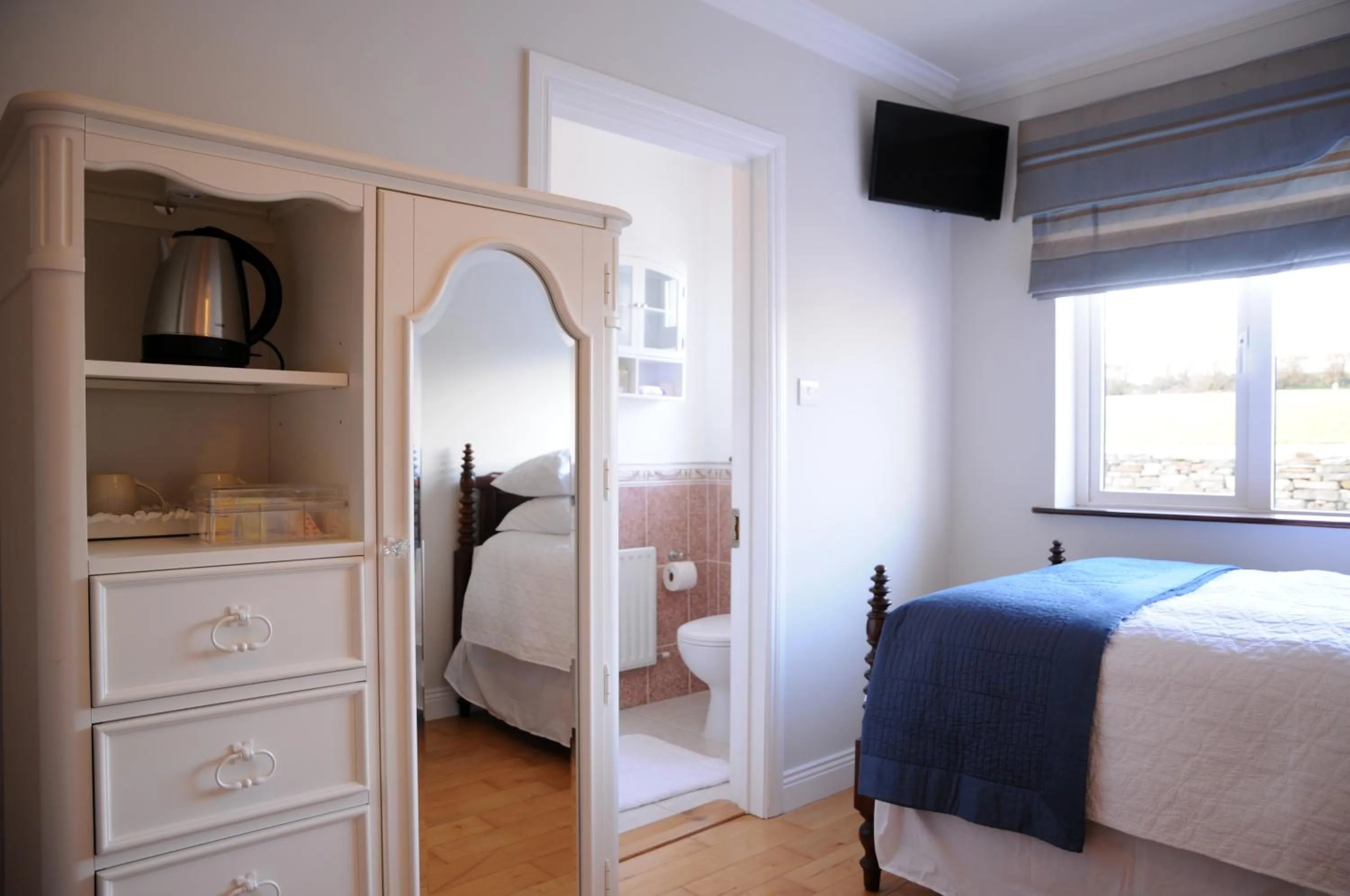 Bed in Short Strand Dingle