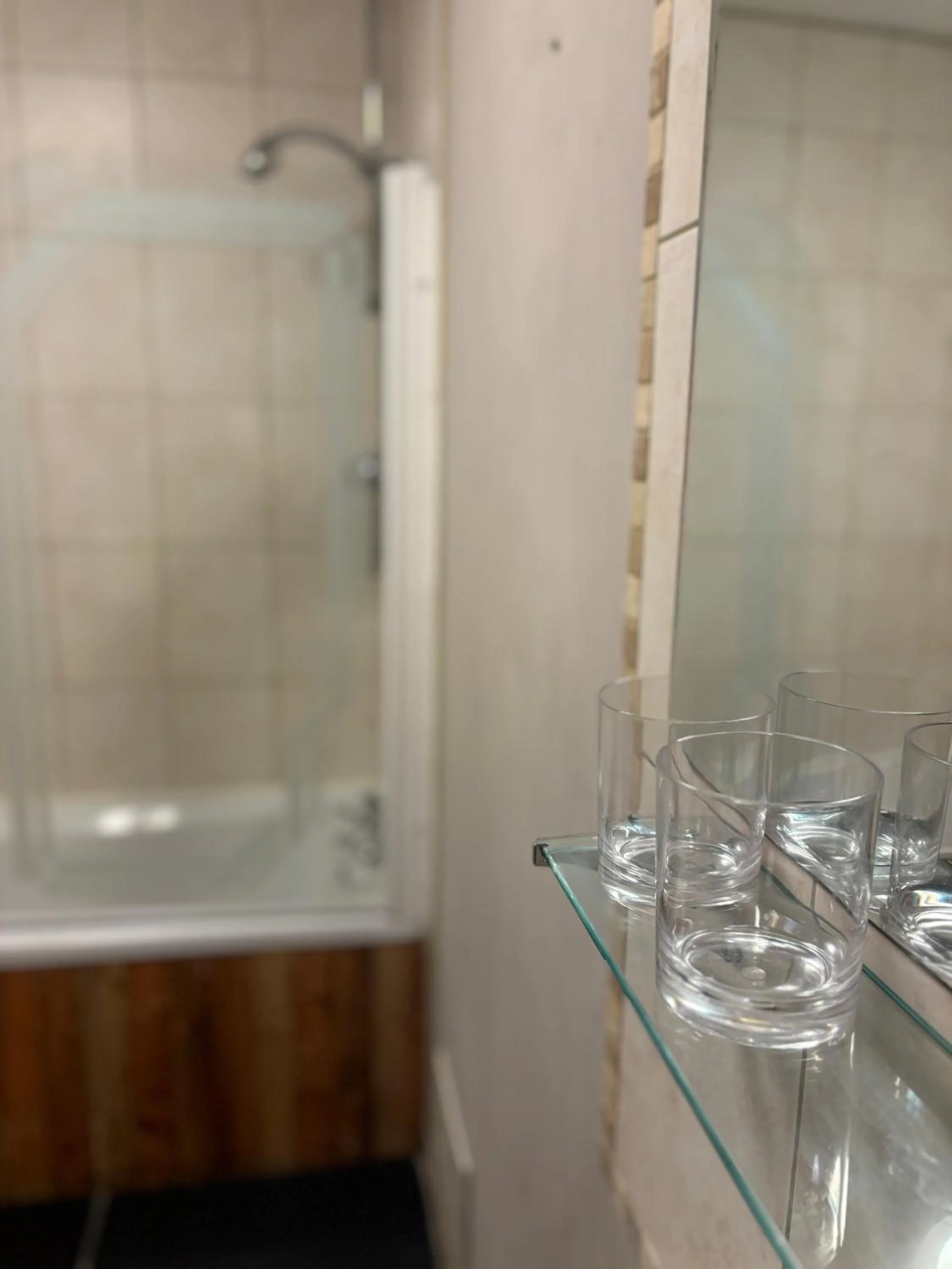 Bathroom in The George Hotel