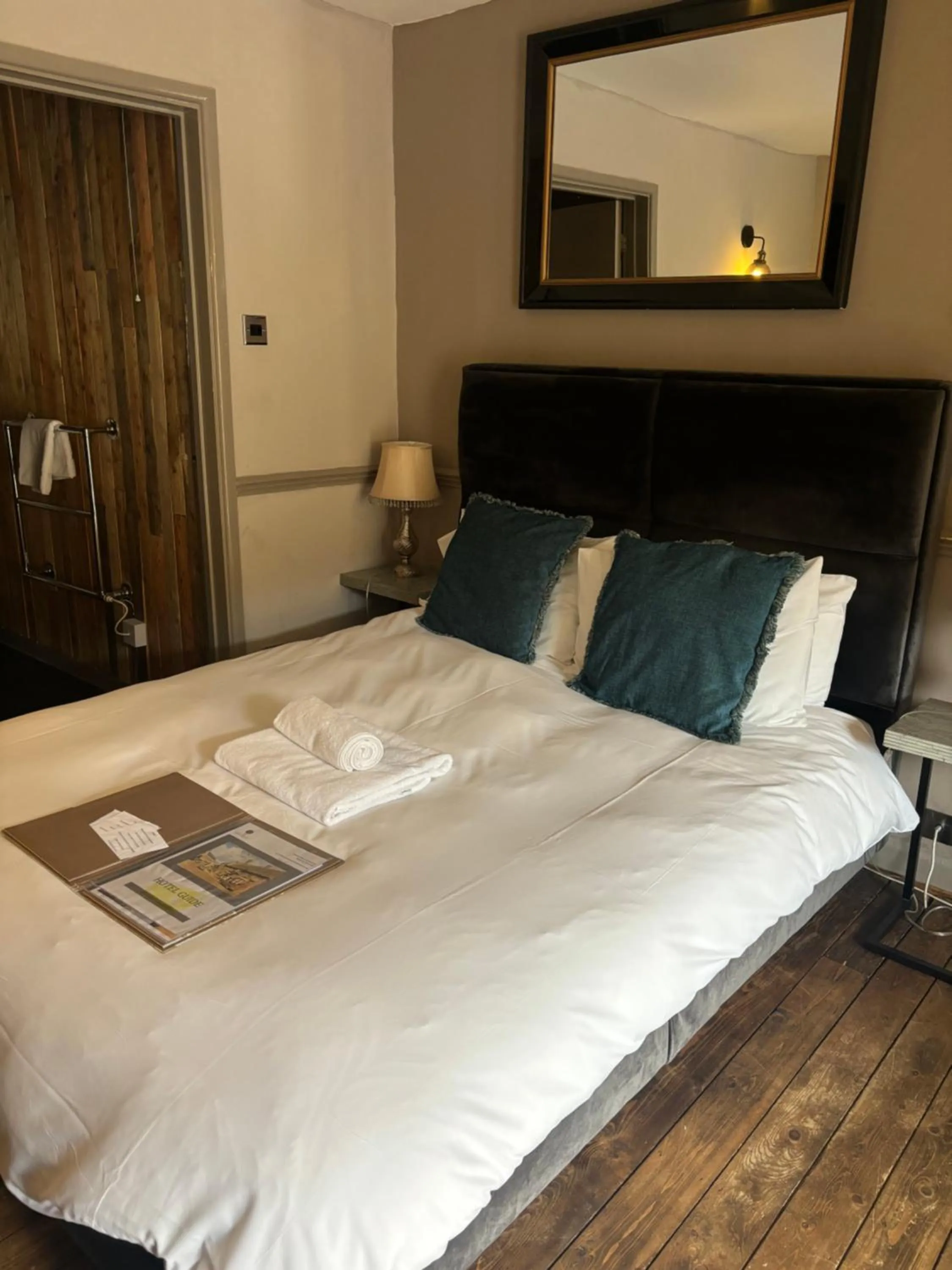 Bed in The George Hotel