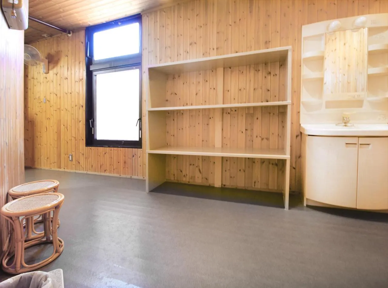 Public Bath in Hotel Verresel