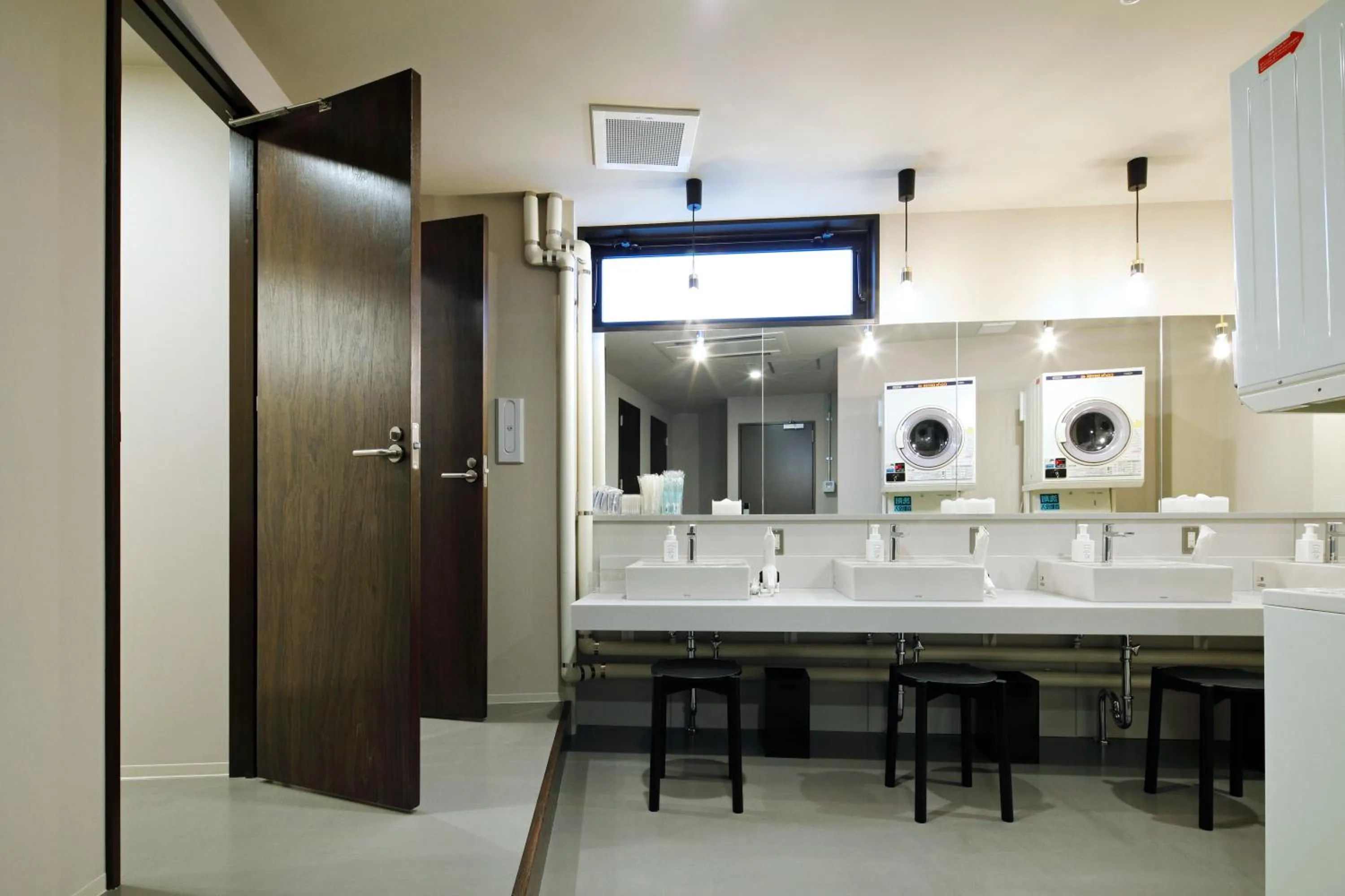 Shower in HakoBA Hakodate by THE SHARE HOTELS