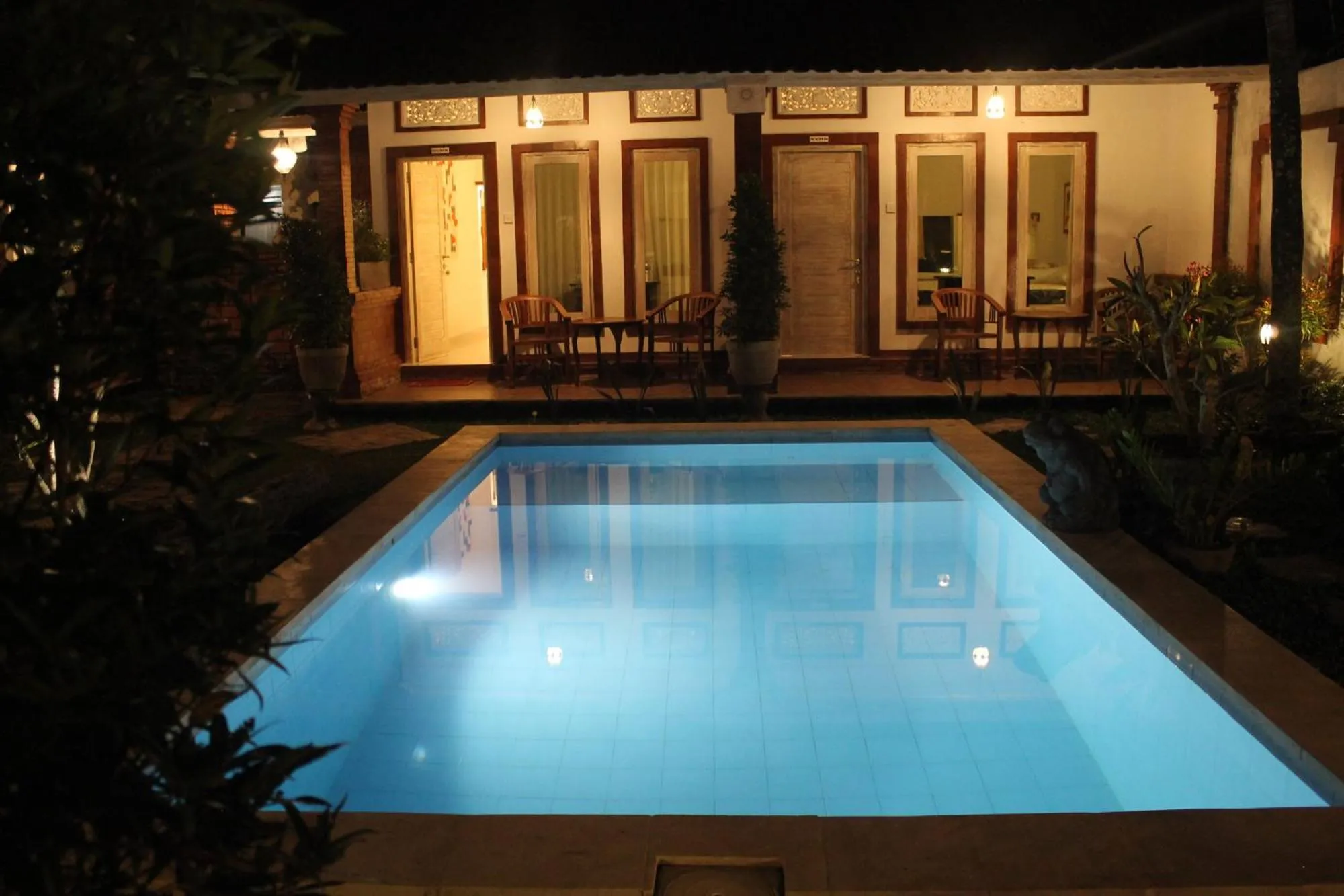 Swimming pool in Casa D'Sami B & B