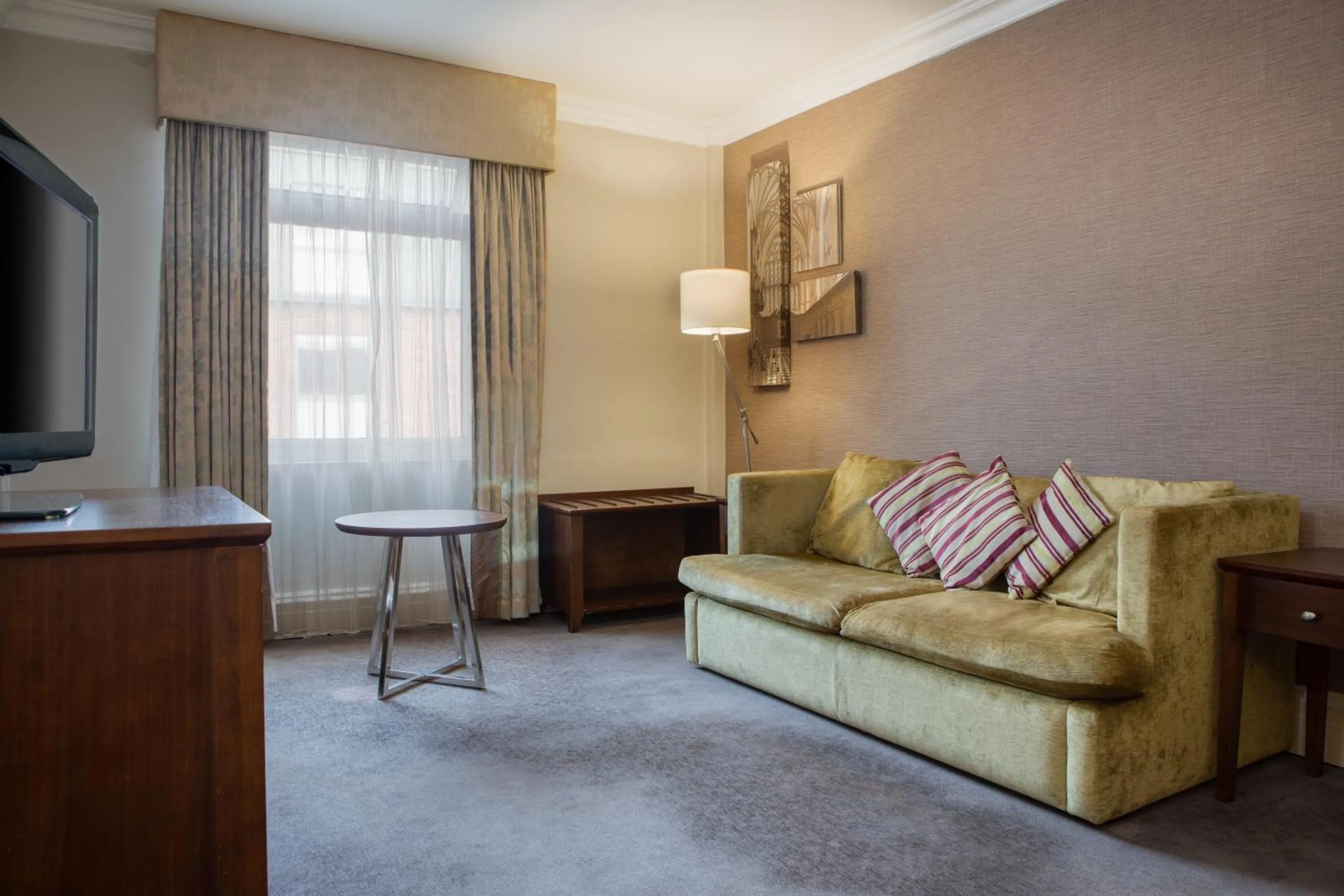 Living room in Winchester Wessex Hotel by Sunday